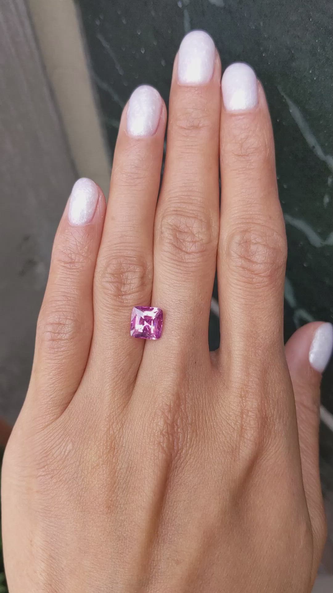 3.34 Ct. Purplish Pink Sapphire from Ceylon (Sri Lanka) Size Video