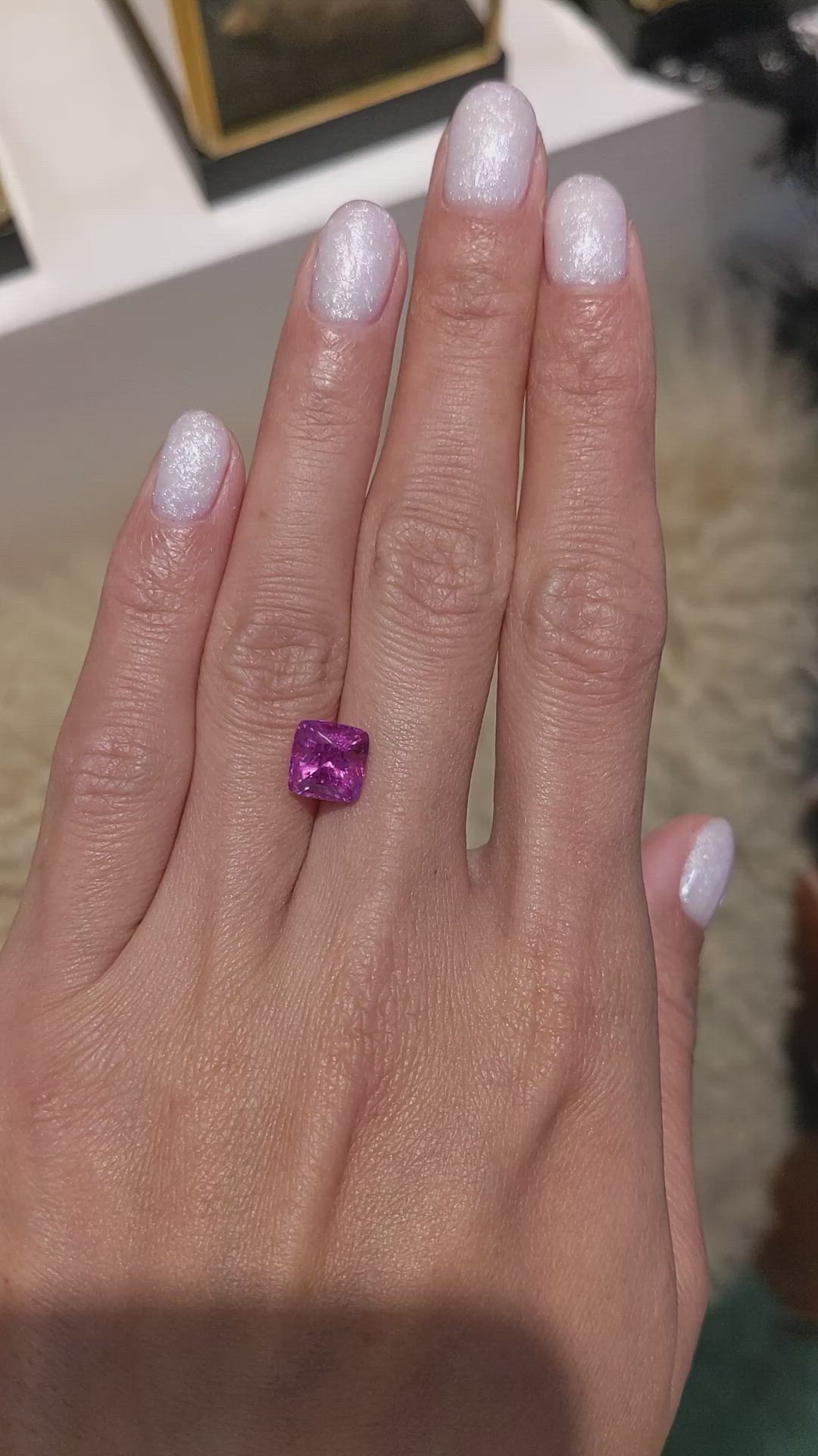 3.34 Ct. Purplish Pink Sapphire from Ceylon (Sri Lanka) Size Video