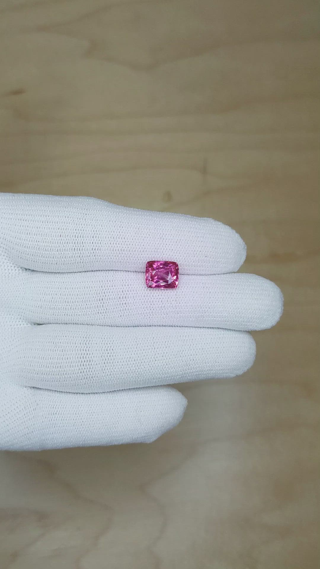 3.44 Ct. Pink Sapphire from Ceylon (Sri Lanka) Size Video