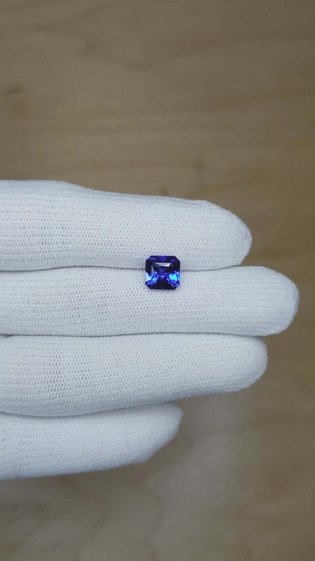 2.50 Ct. Blue Sapphire from Ceylon (Sri Lanka) Size Video