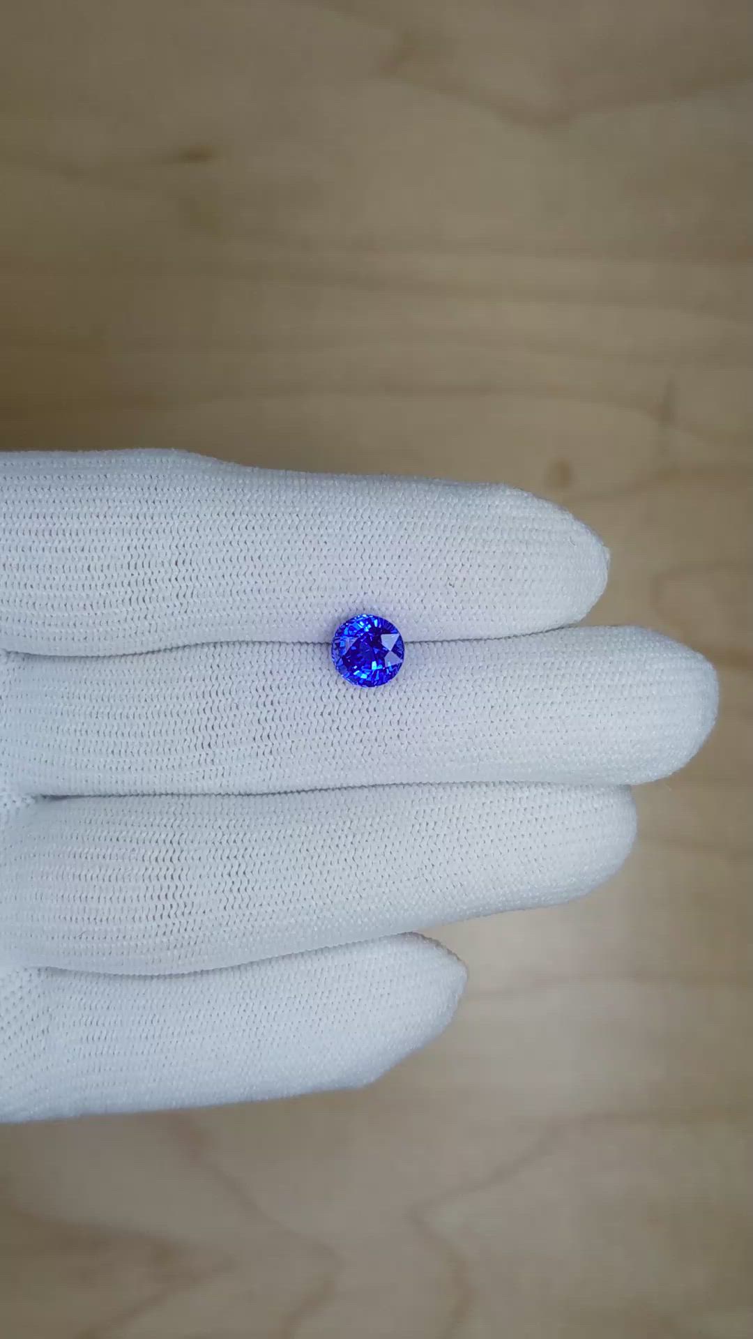 2.15 Ct. Blue Sapphire from Ceylon (Sri Lanka) Size Video
