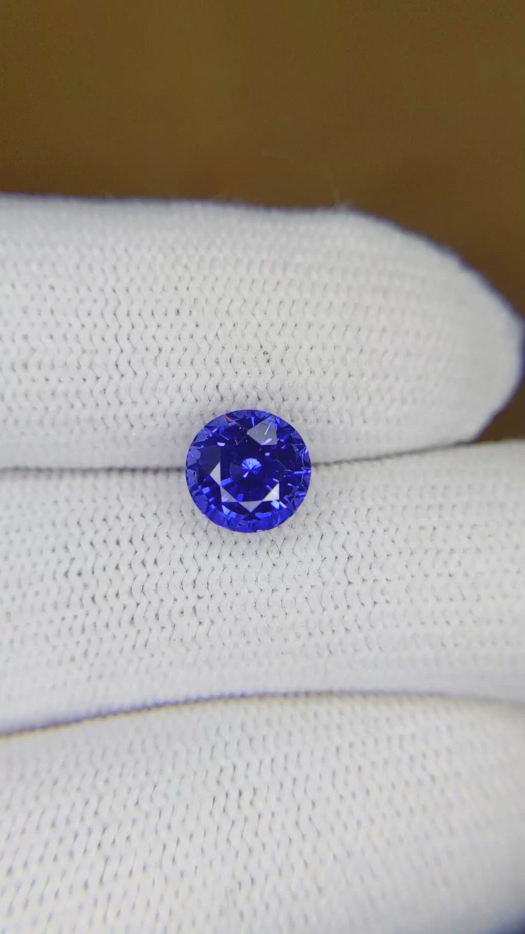2.15 Ct. Blue Sapphire from Ceylon (Sri Lanka) Size Video