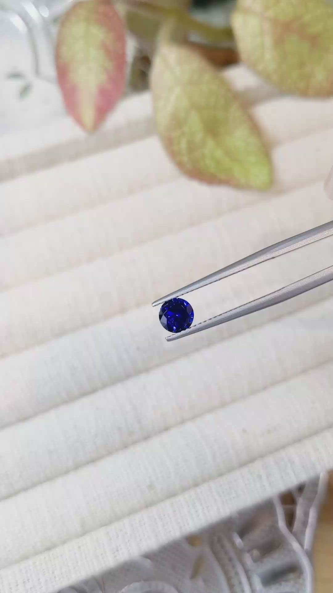 0.65 Ct. Blue Sapphire from Ceylon (Sri Lanka) Size Video