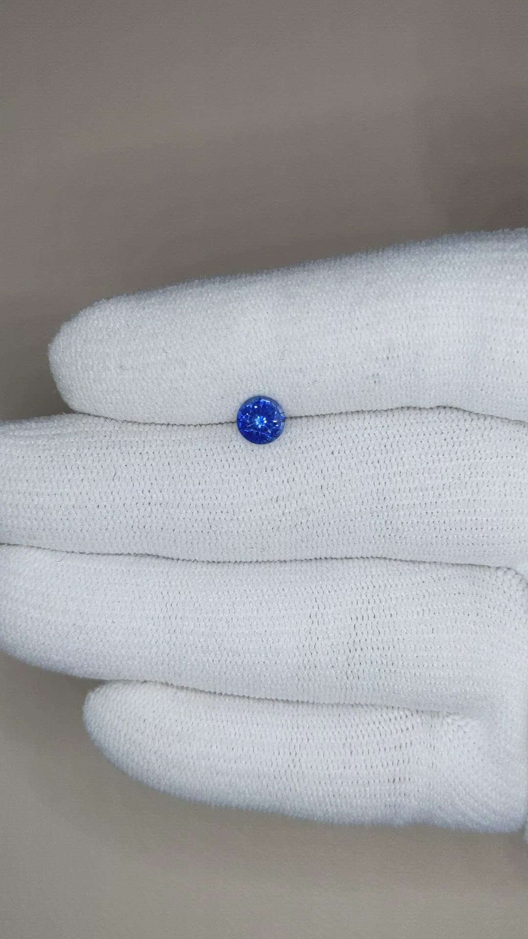 0.71 Ct. Blue Sapphire from Ceylon (Sri Lanka) Size Video