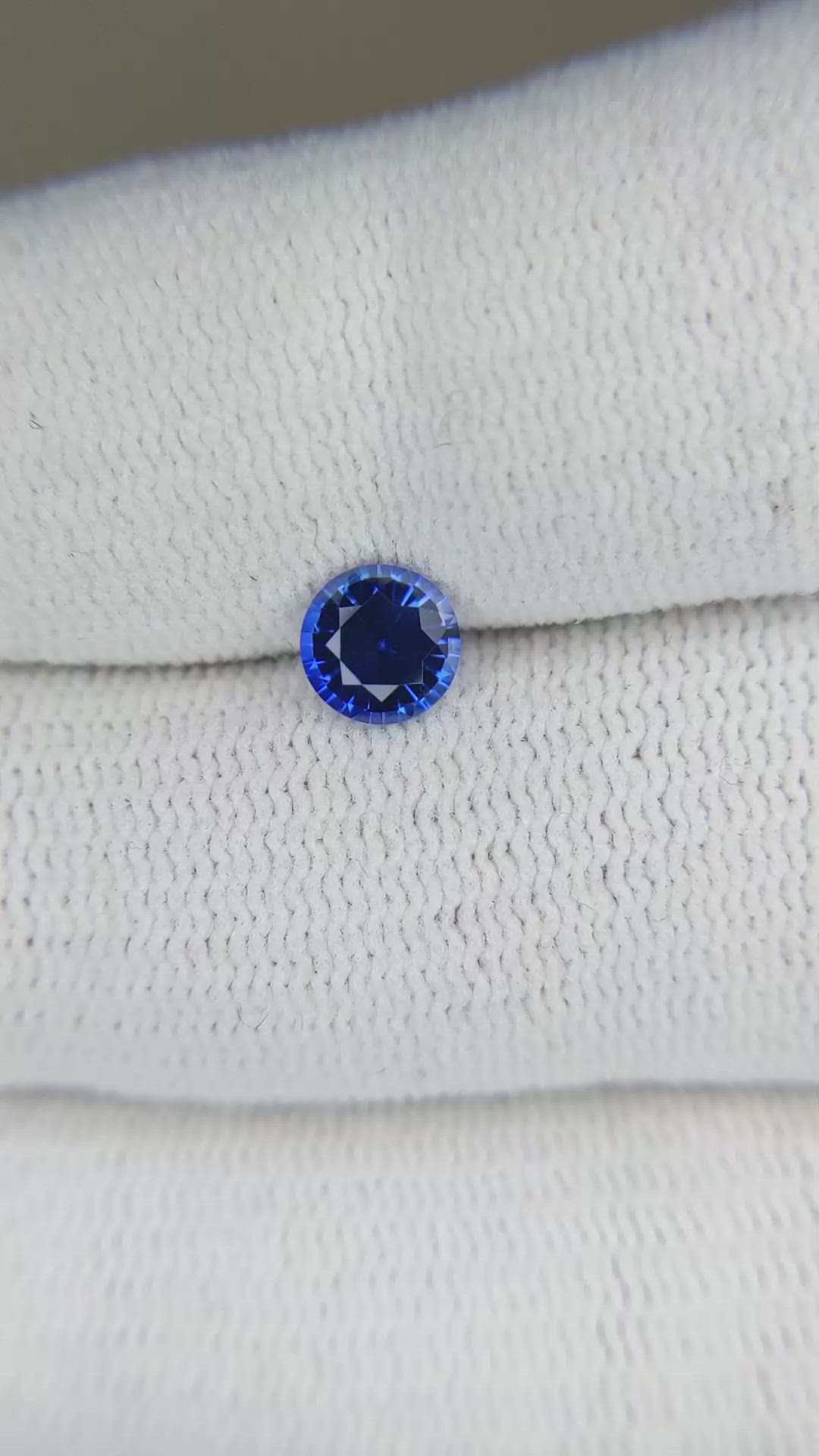 0.71 Ct. Blue Sapphire from Ceylon (Sri Lanka) Size Video