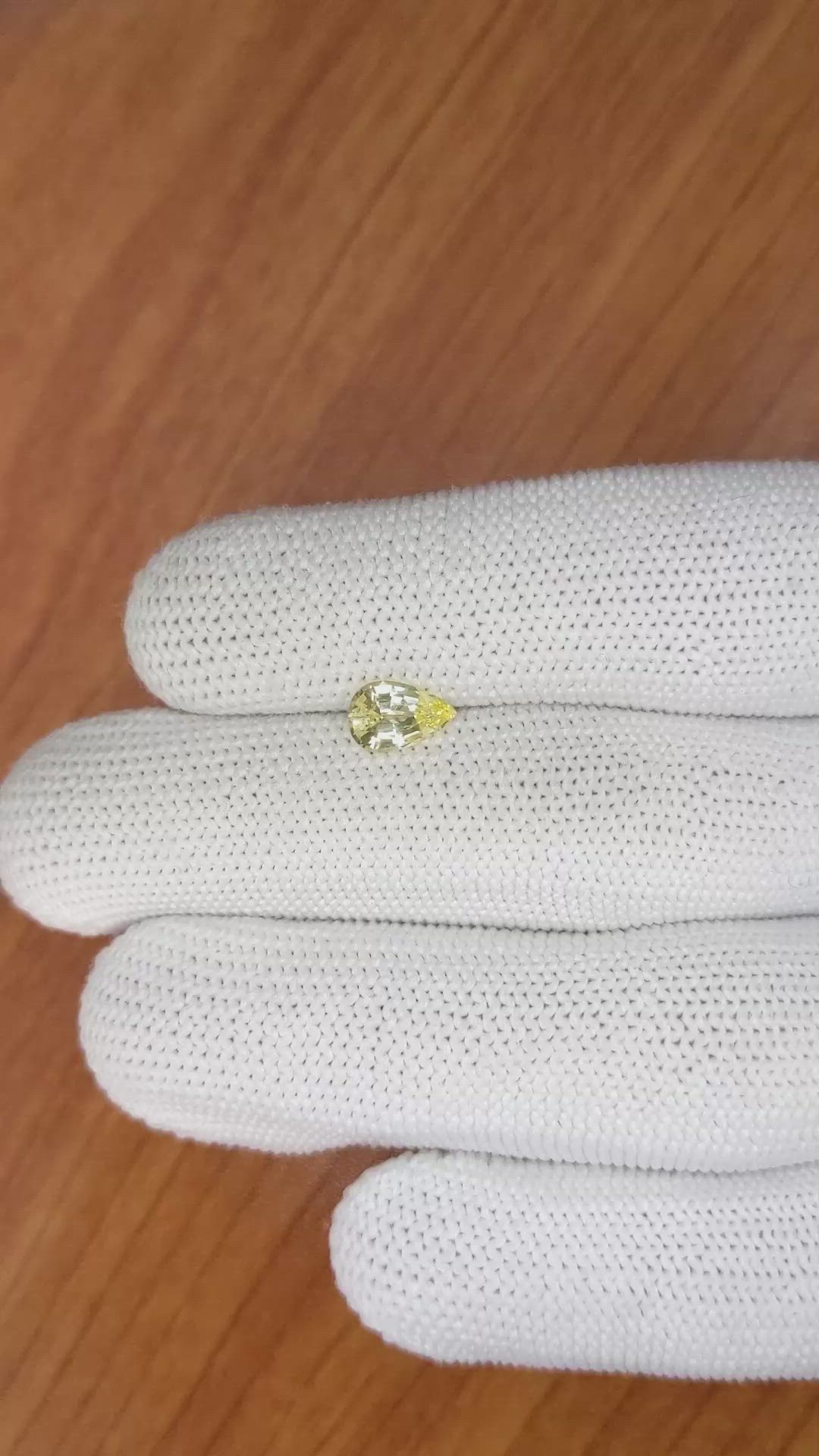 0.97 Ct. Yellow Sapphire from Ceylon (Sri Lanka) Size Video