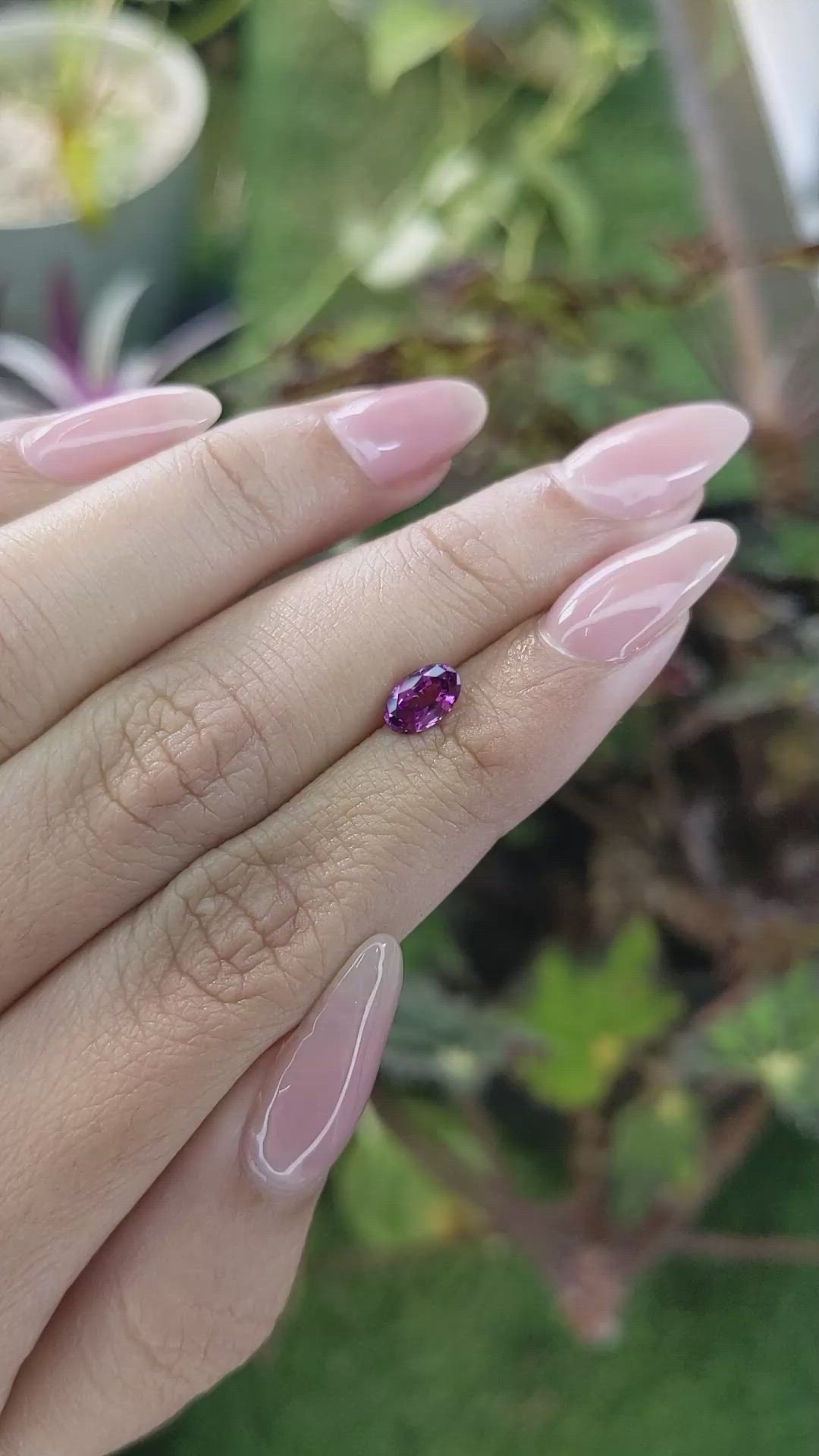 0.82 Ct. Pinkish Purple Sapphire from Ceylon (Sri Lanka) Size Video