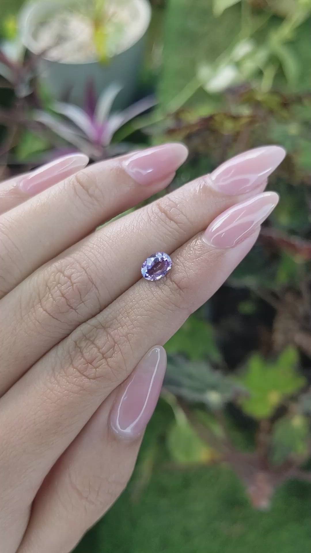 1.00 Ct. Pinkish Purple Sapphire from Ceylon (Sri Lanka) Size Video