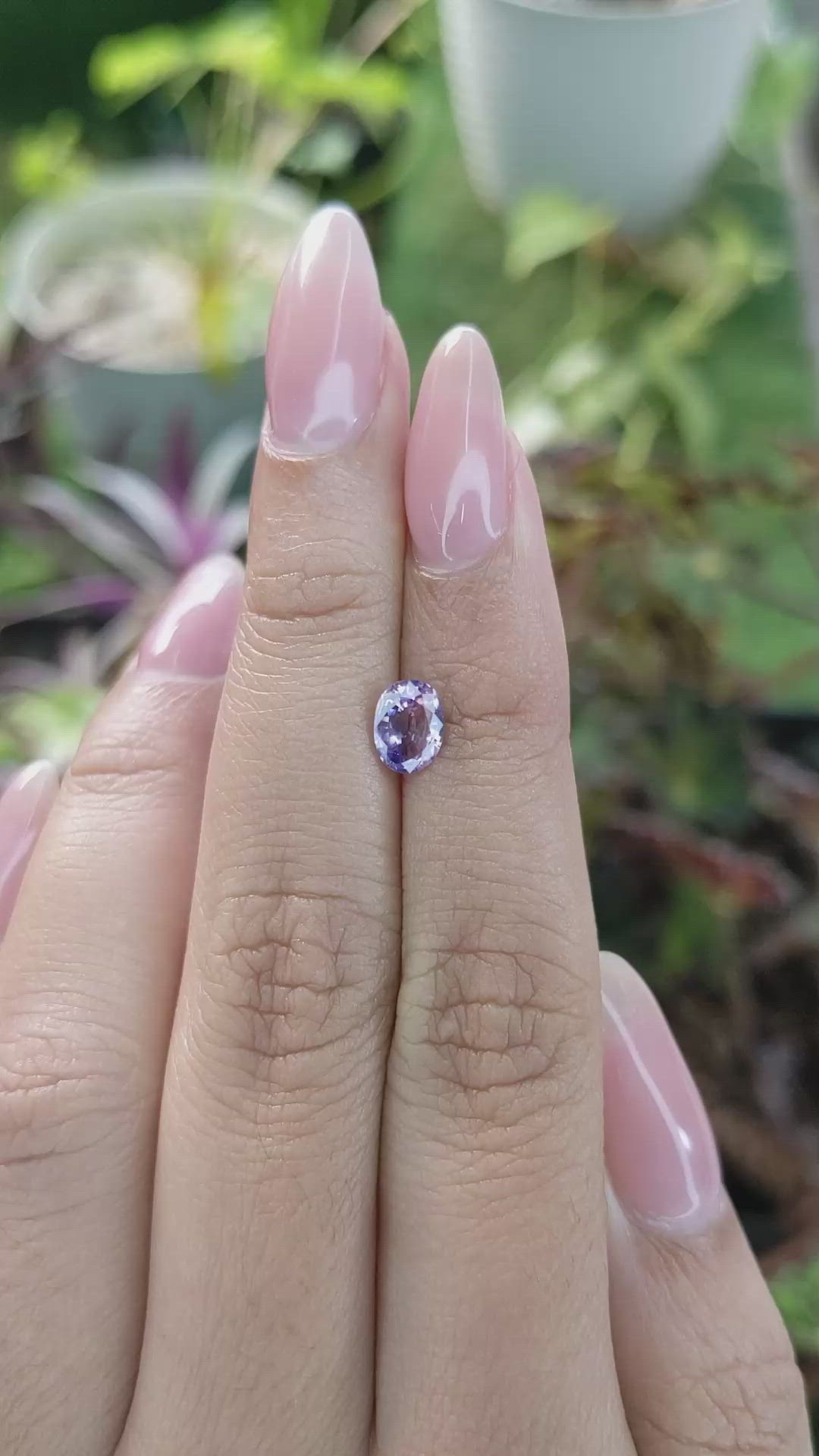 1.00 Ct. Pinkish Purple Sapphire from Ceylon (Sri Lanka) Size Video