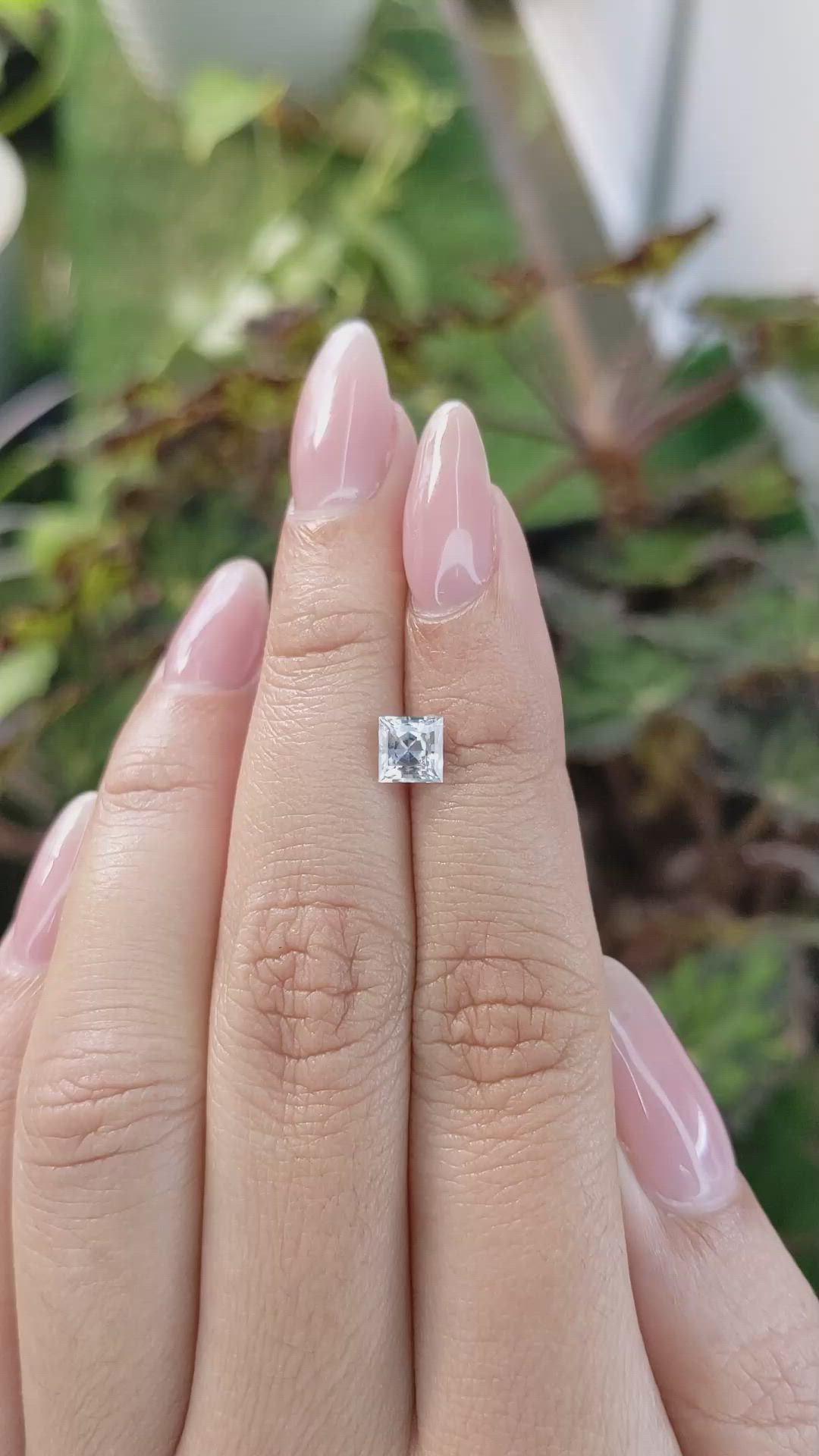 1.07 Ct. White Sapphire from Ceylon (Sri Lanka) Size Video