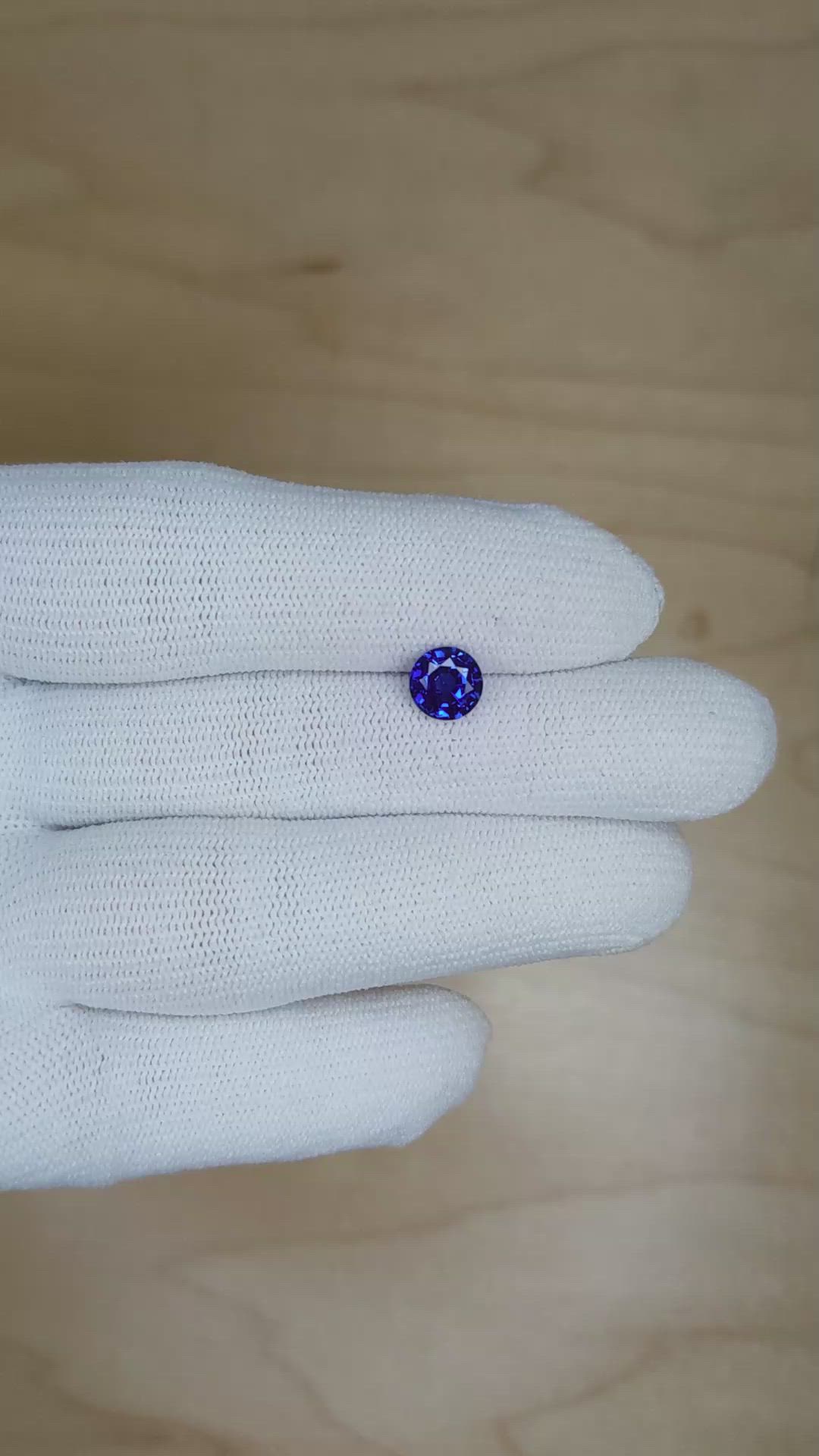 1.34 Ct. Blue Sapphire from Ceylon (Sri Lanka) Size Video