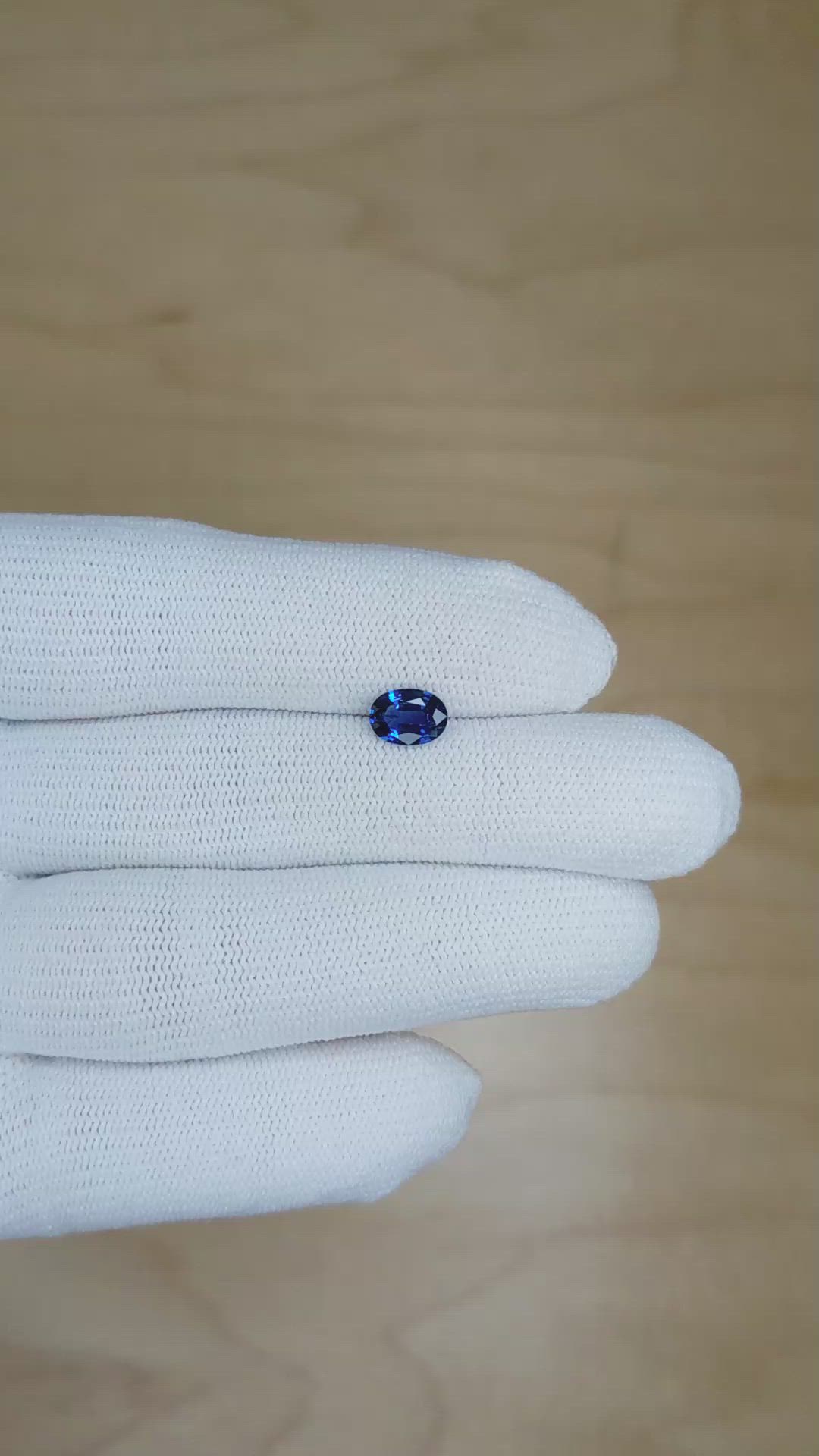 0.94 Ct. Blue Sapphire from Ceylon (Sri Lanka) Size Video