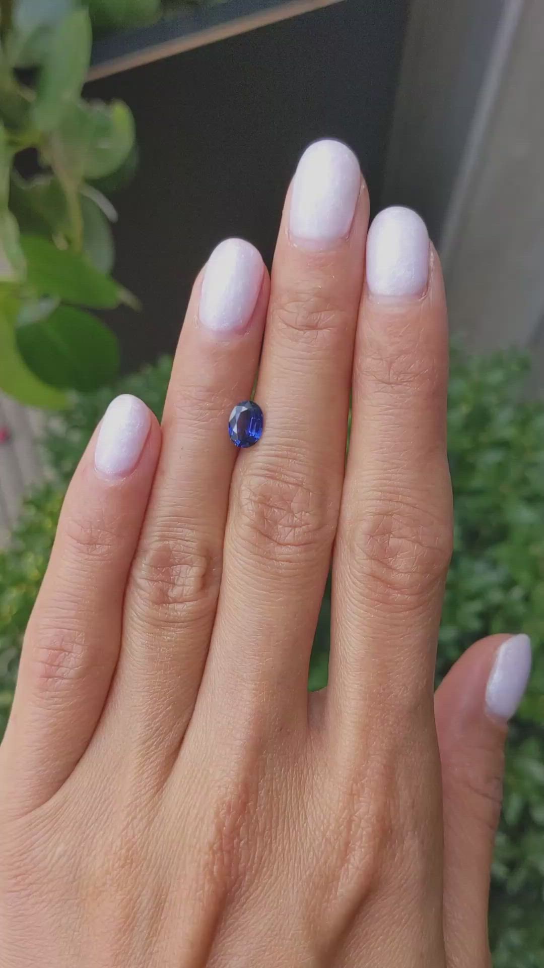 0.94 Ct. Blue Sapphire from Ceylon (Sri Lanka) Size Video