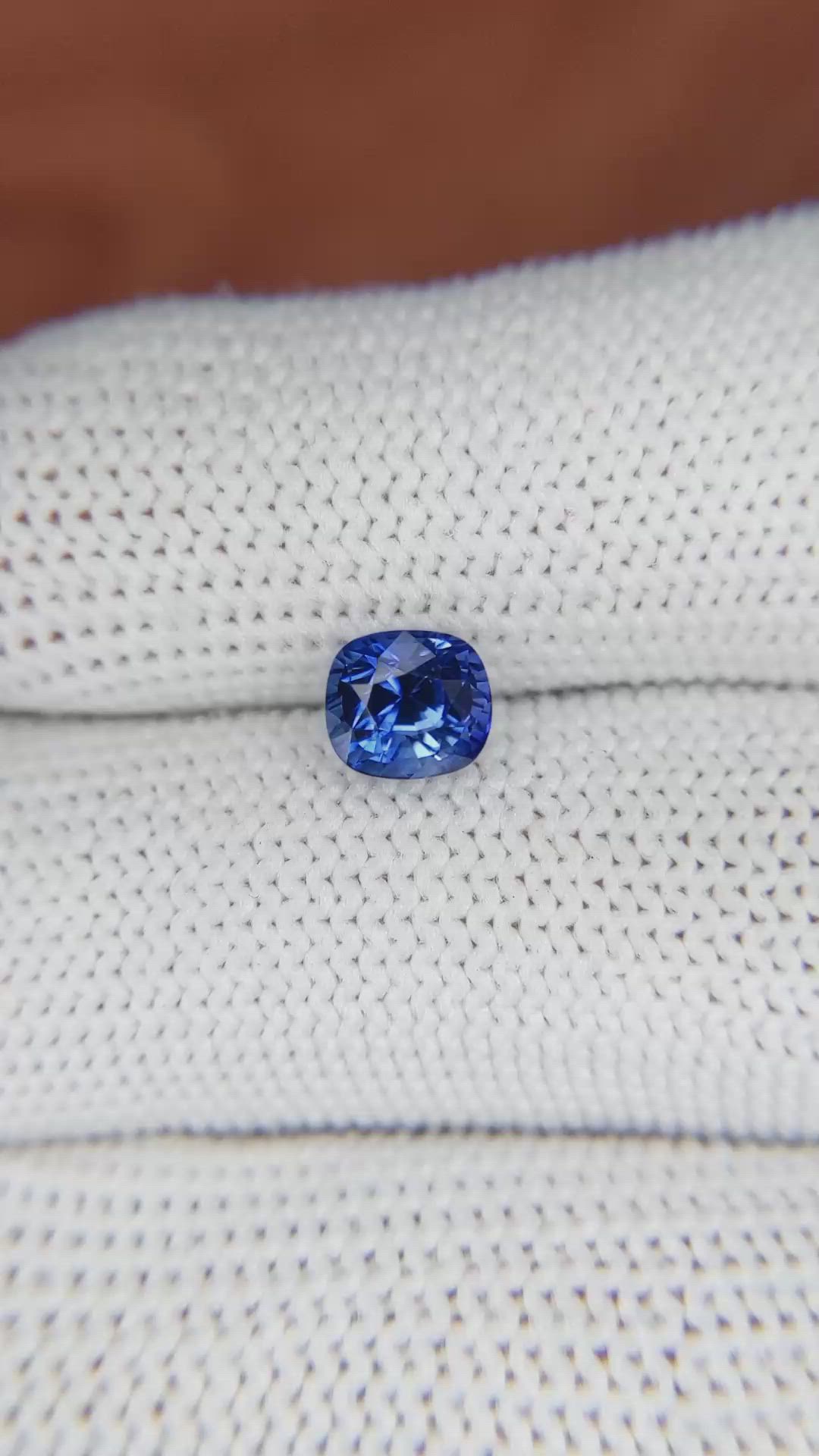 1.68 Ct. Blue Sapphire from Ceylon (Sri Lanka) Size Video