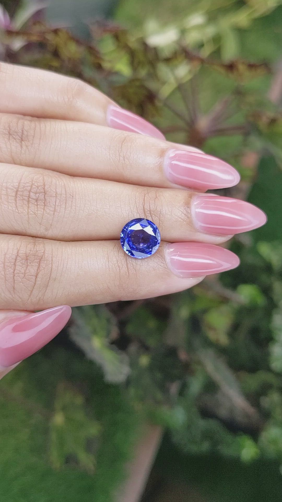 3.19 Ct. Blue Sapphire from Ceylon (Sri Lanka) Size Video