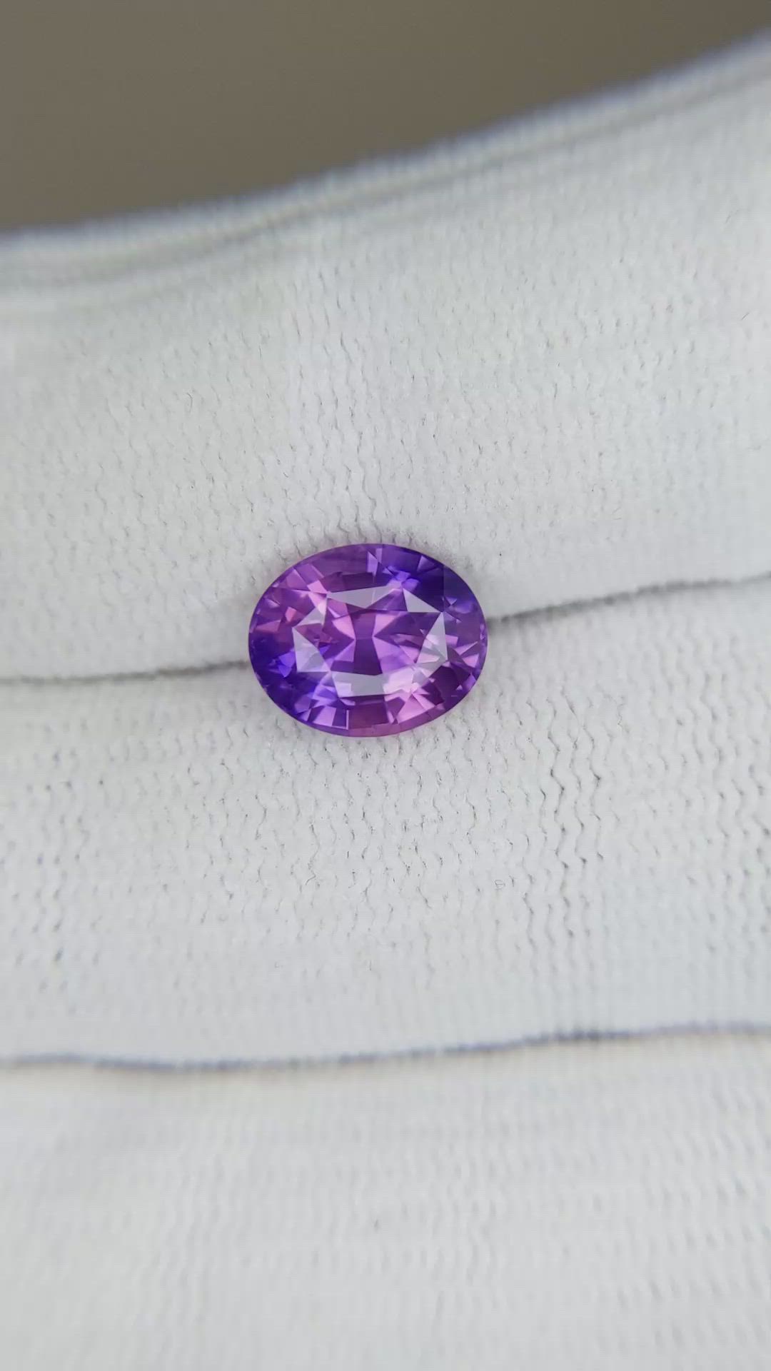 3.01 Ct. Bluish Purple Sapphire from Ceylon (Sri Lanka) Size Video