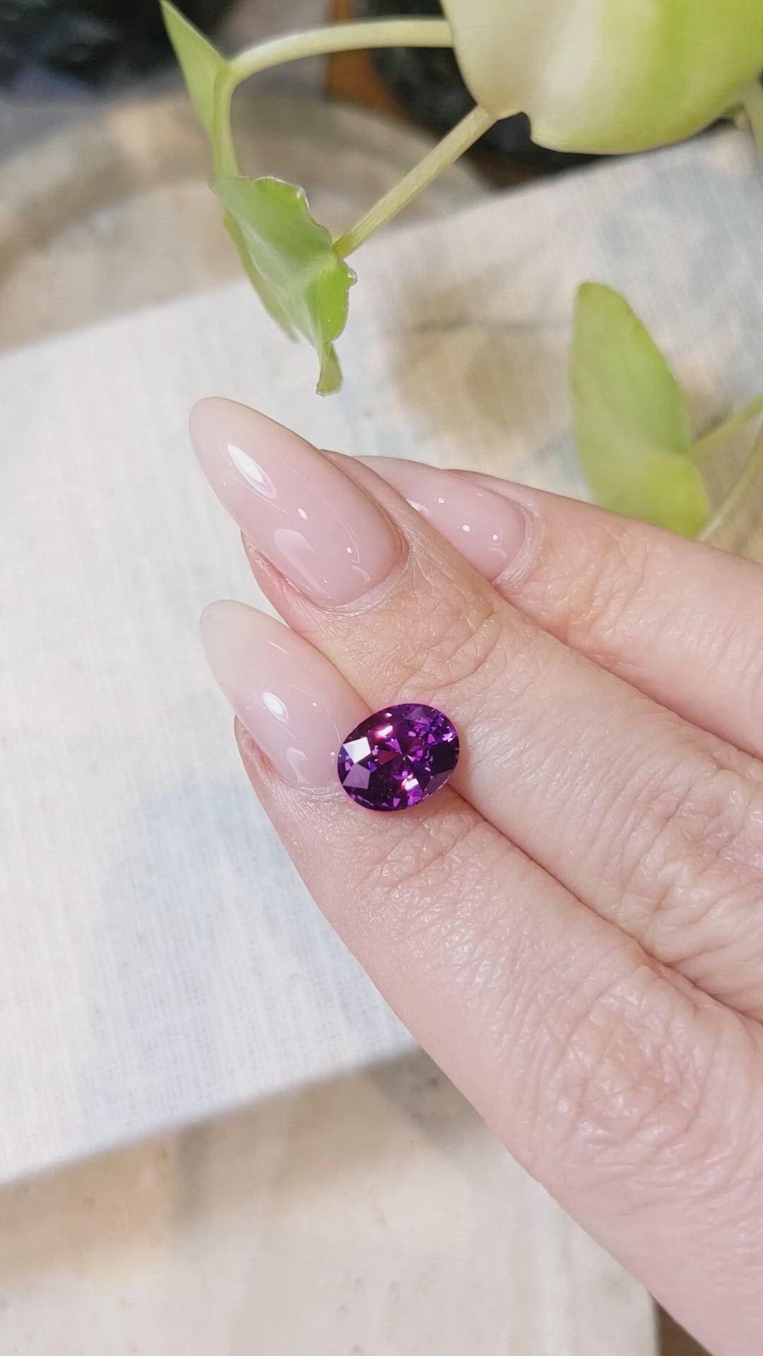 3.09 Ct. Purple Sapphire from Ceylon (Sri Lanka) Size Video