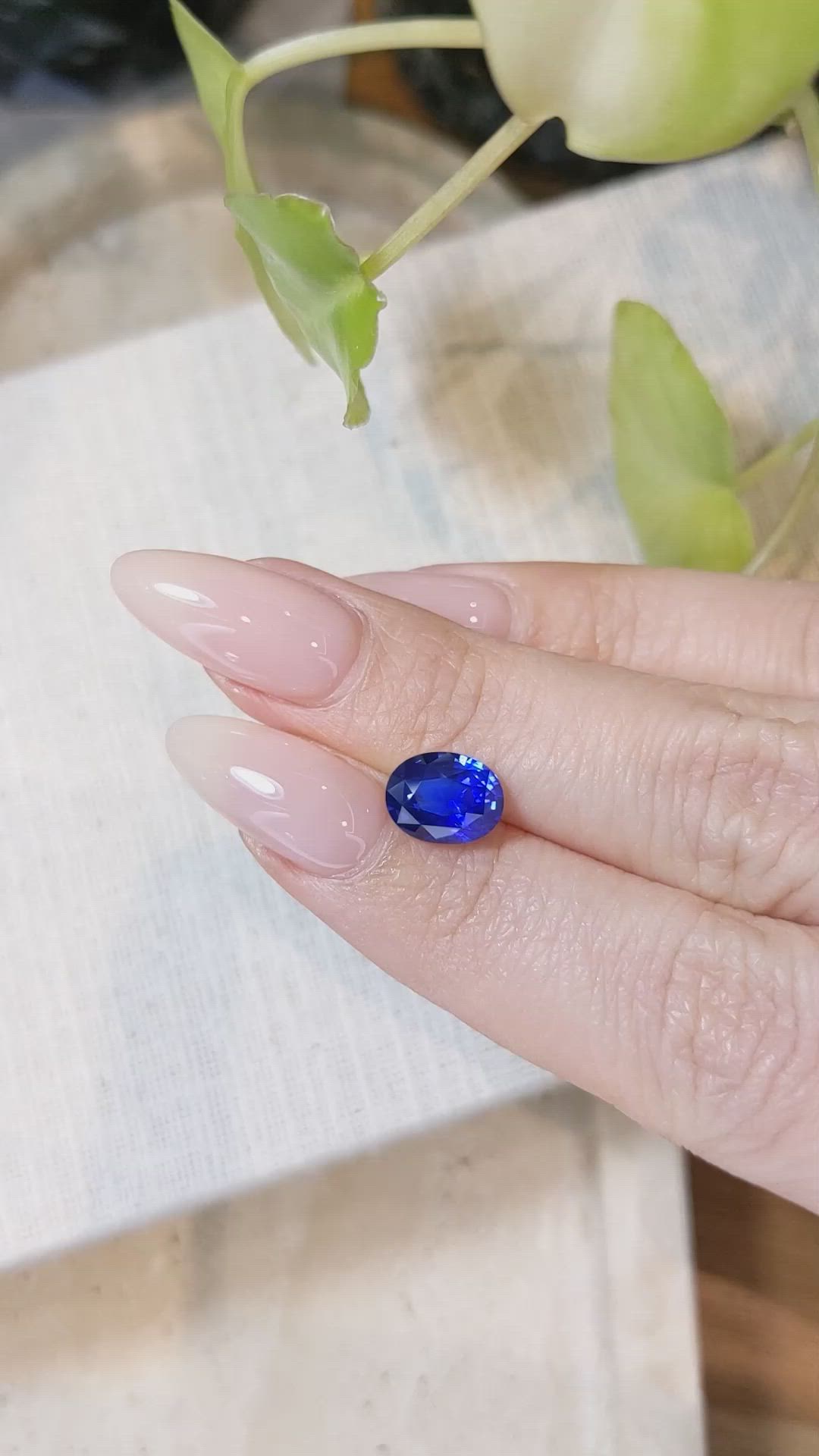 3.09 Ct. Blue Sapphire from Ceylon (Sri Lanka) Size Video