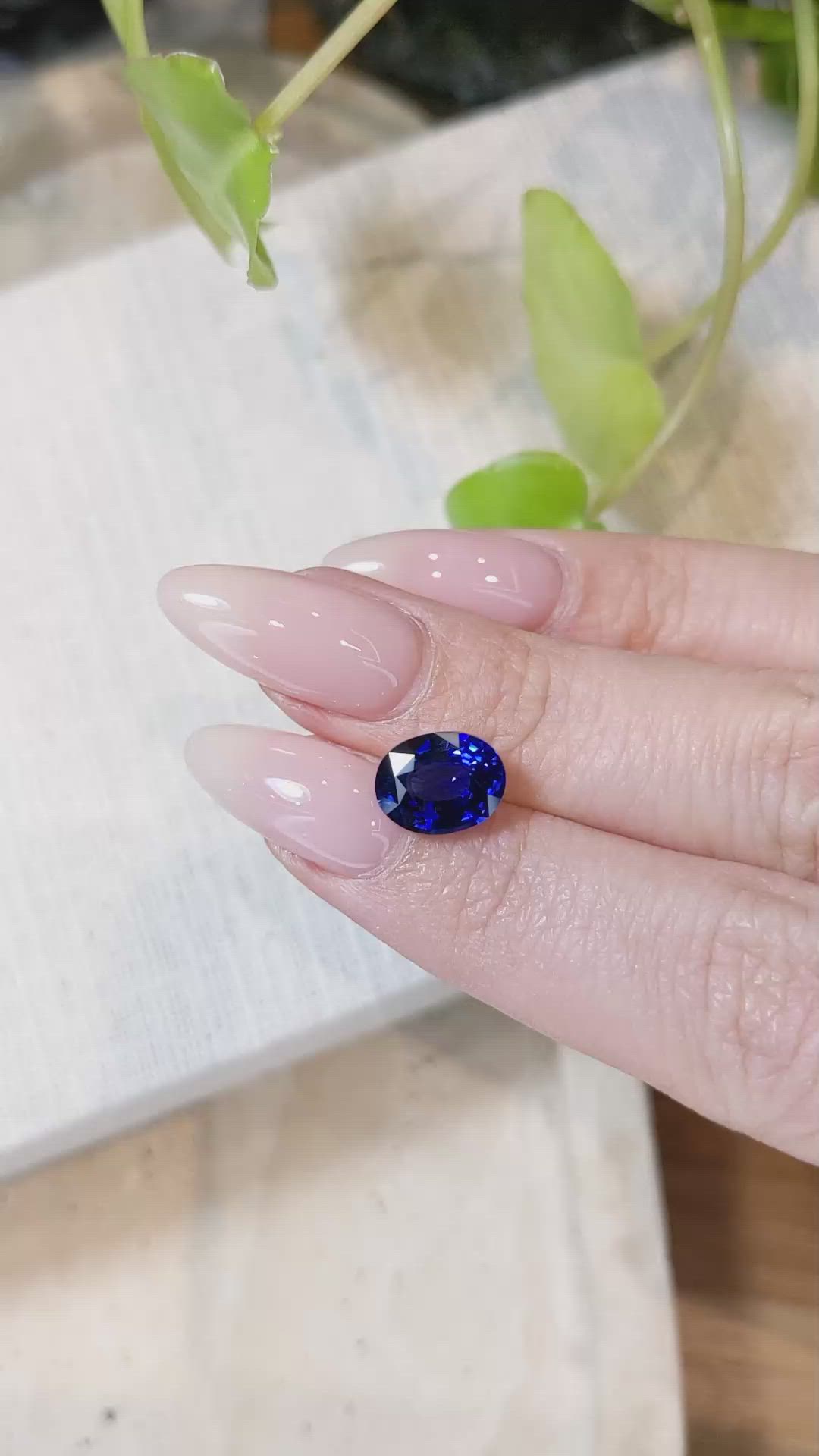 3.54 Ct. Blue Sapphire from Ceylon (Sri Lanka) Size Video