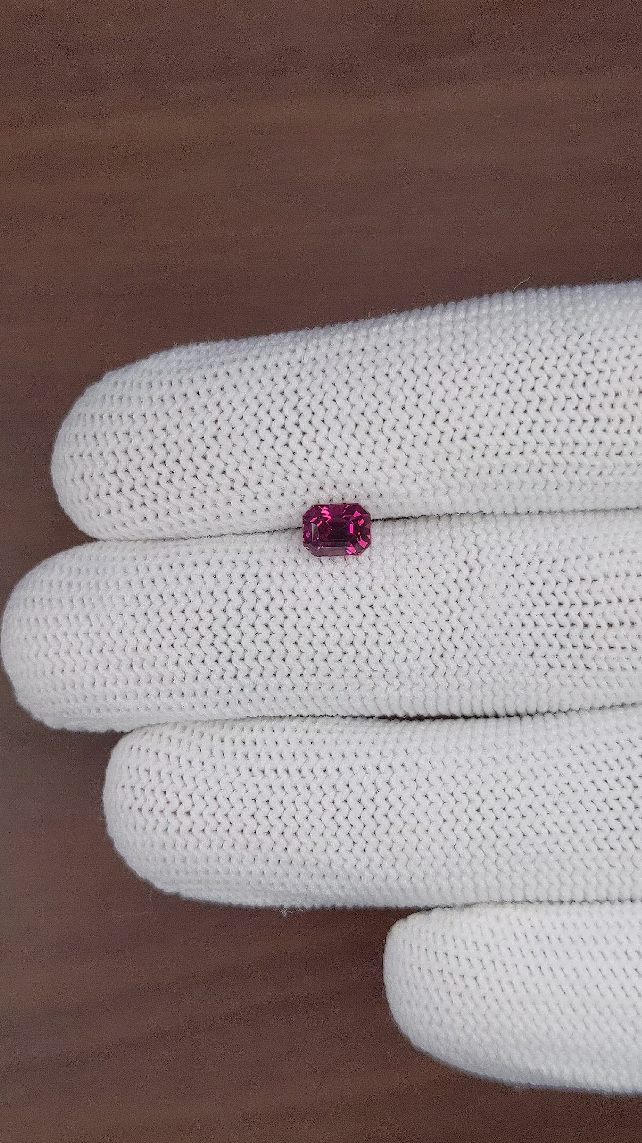 1.04 Ct. Purplish Pink Sapphire from Madagascar Size Video