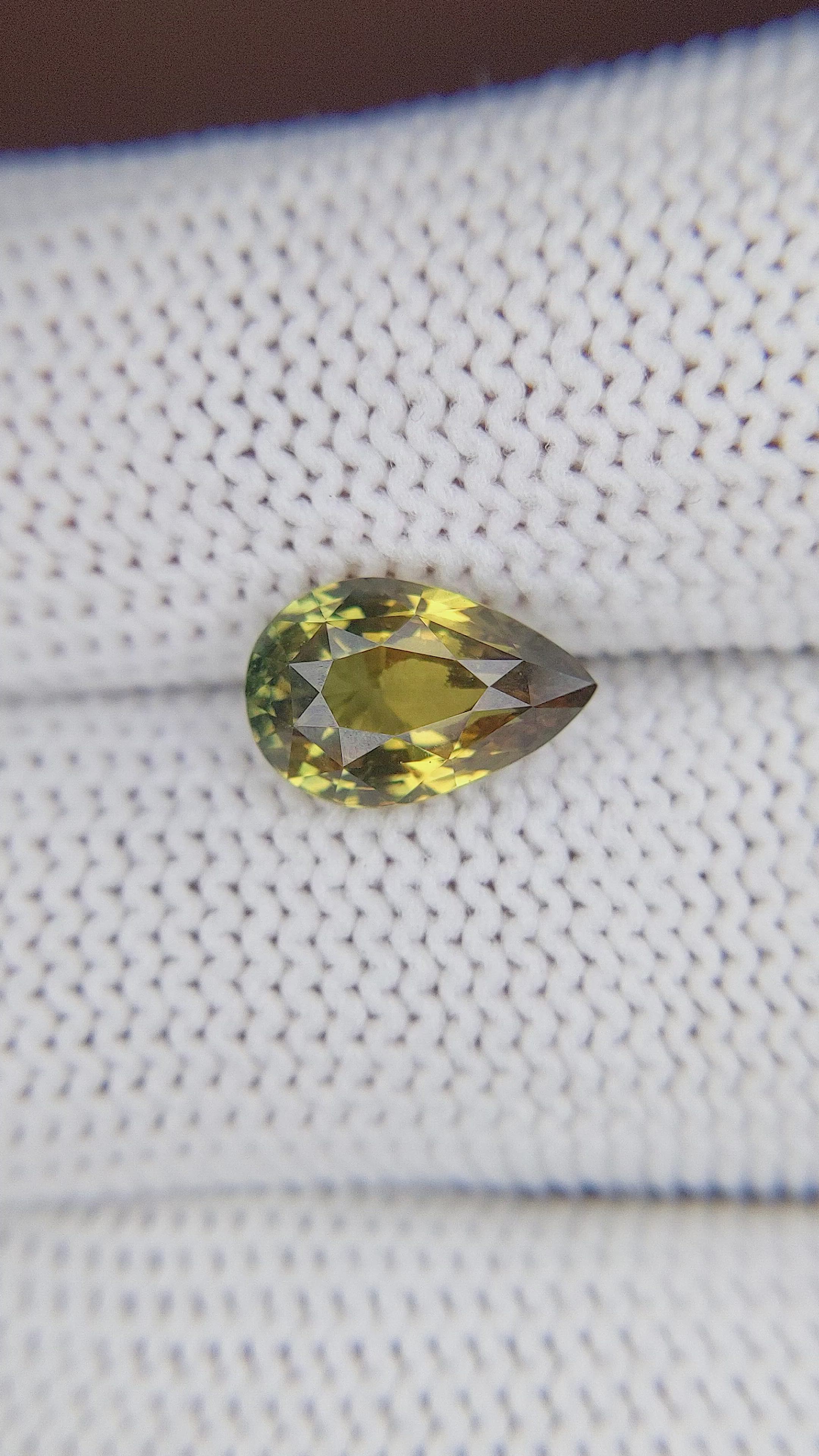3.01 Ct. Bi Color / Parti Sapphire from Madagascar Size Video