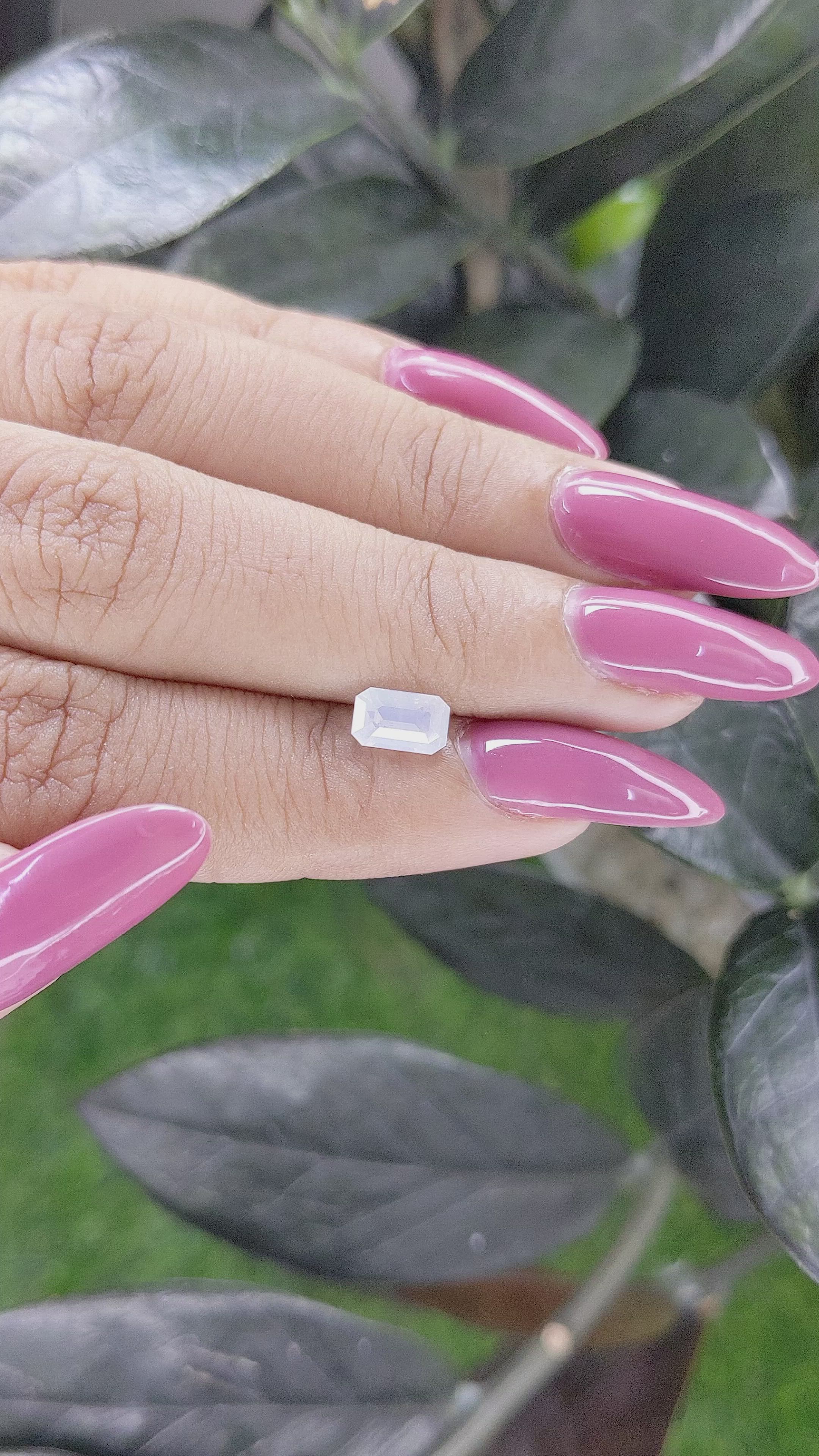 1.07 Ct. White Sapphire from Ceylon (Sri Lanka) Size Video