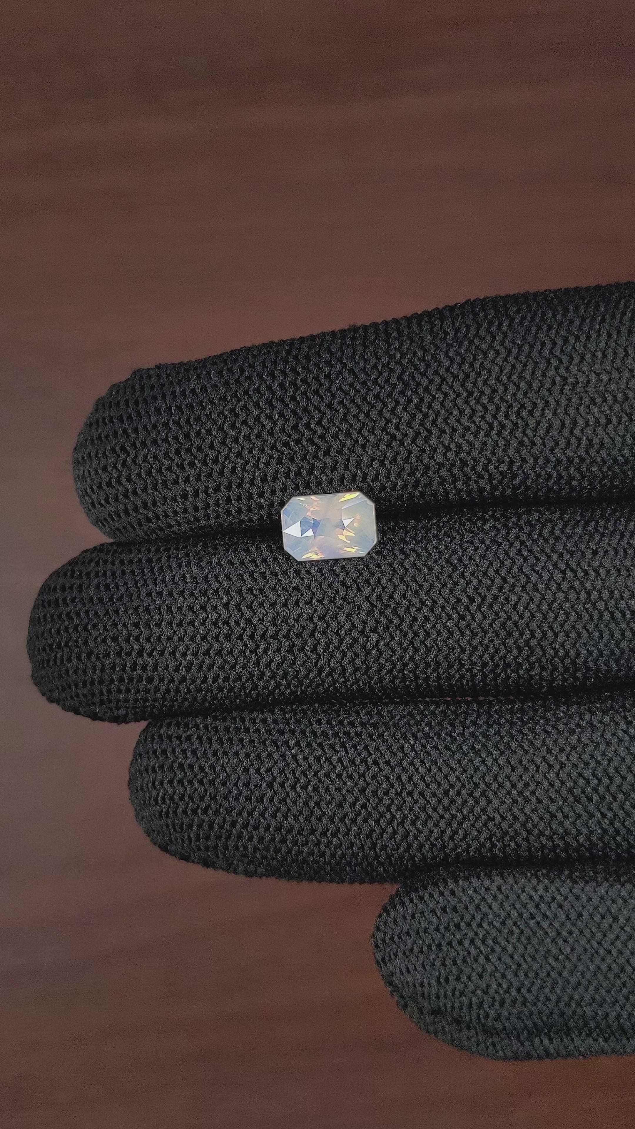 2.23 Ct. White Sapphire from Ceylon (Sri Lanka) Size Video