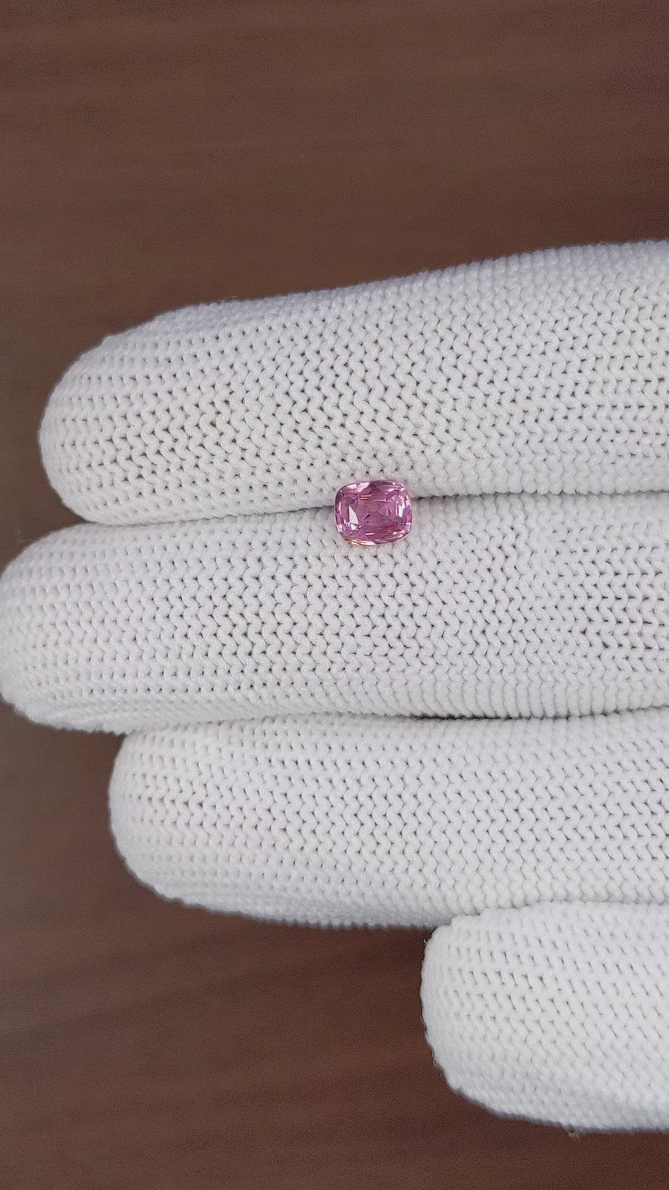 1.02 Ct. Pink Sapphire from Ceylon (Sri Lanka) Size Video