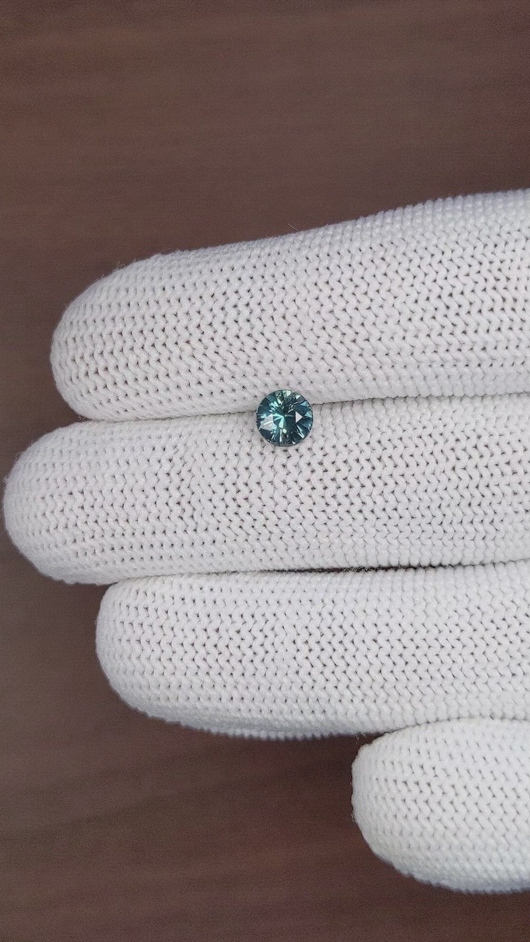 0.98 Ct. Greenish Blue Sapphire from Madagascar Size Video