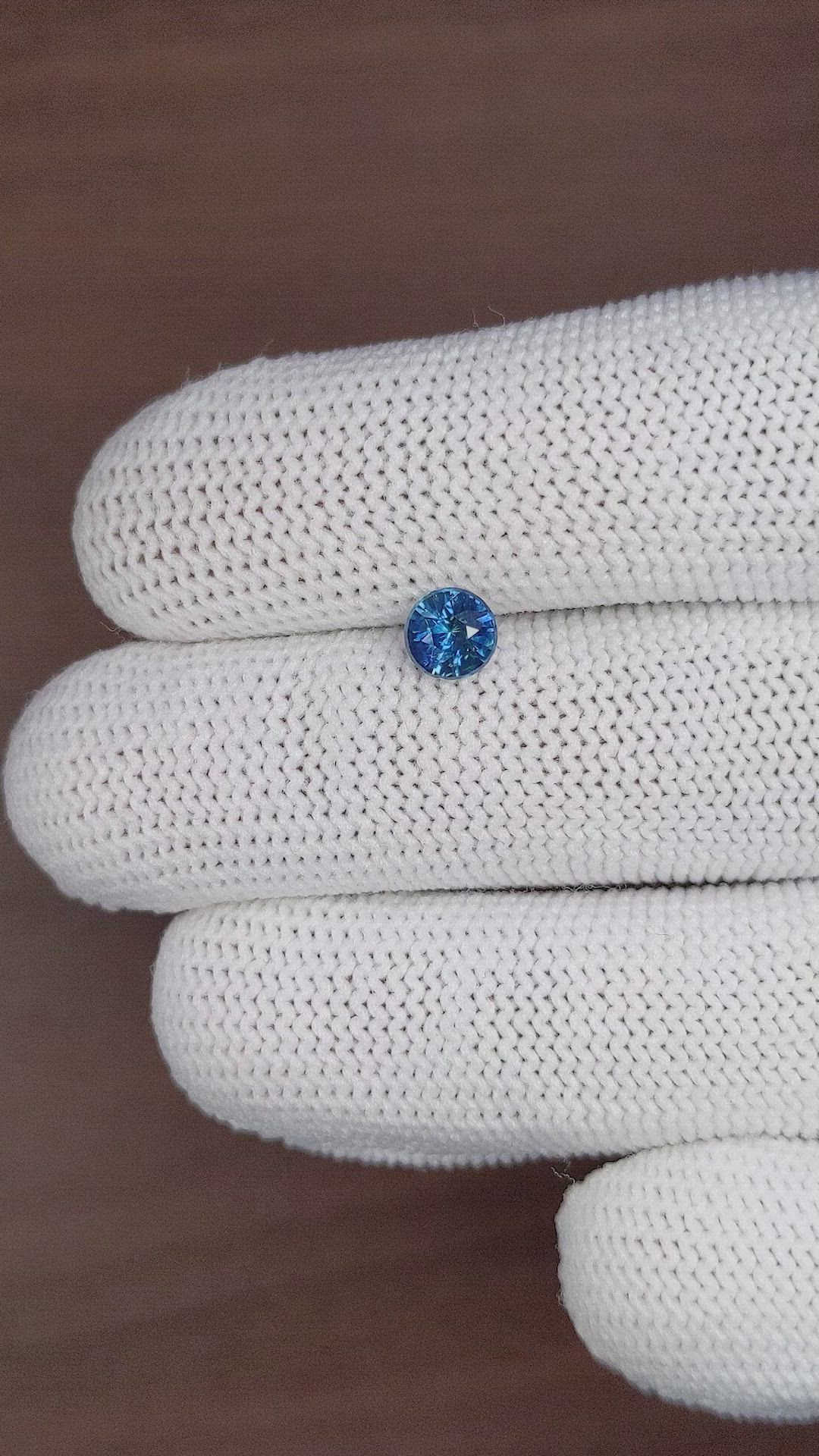 0.97 Ct. Greenish Blue Sapphire from Madagascar Size Video