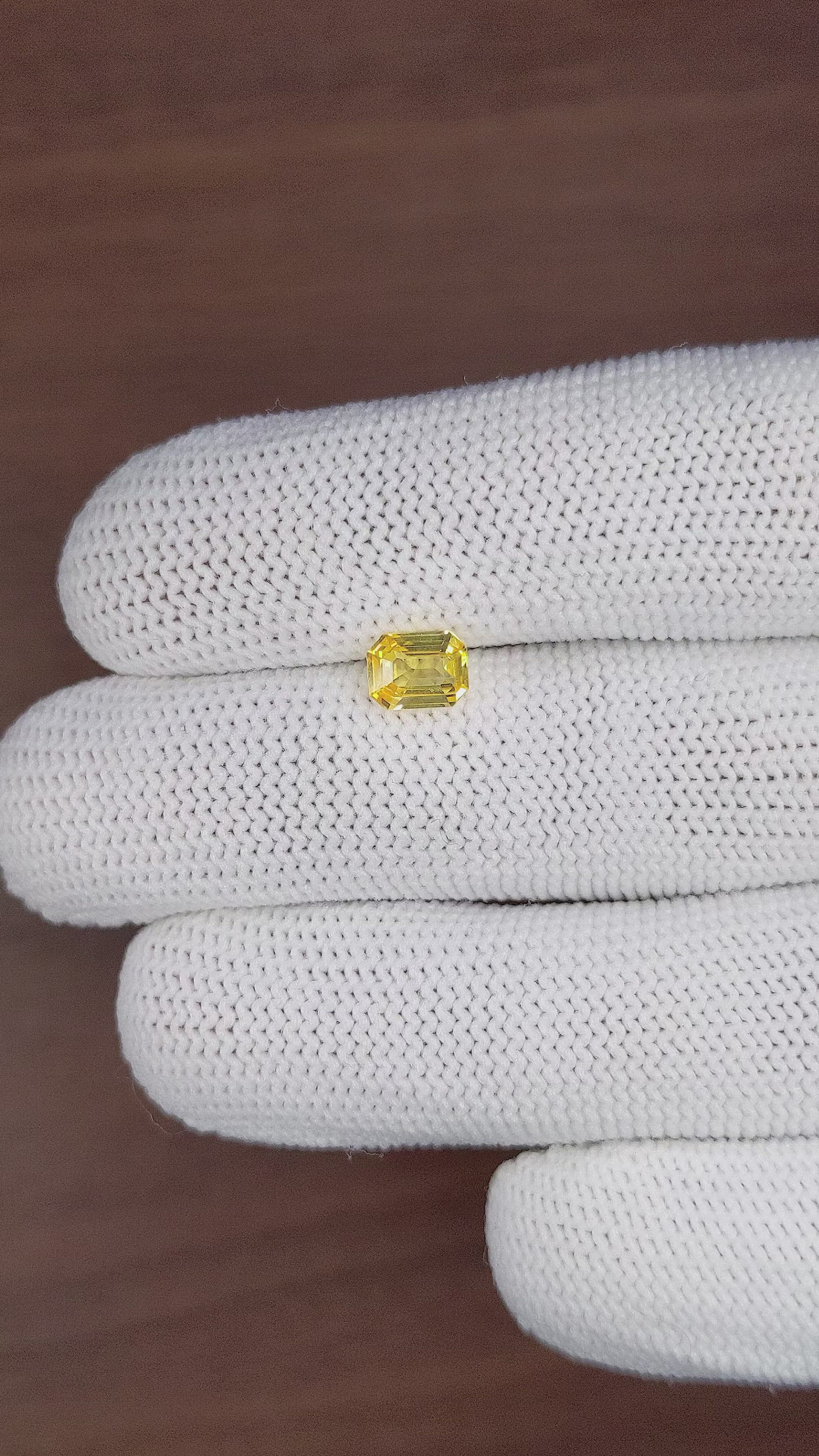 1.05 Ct. Yellow Sapphire from Ceylon (Sri Lanka) Size Video