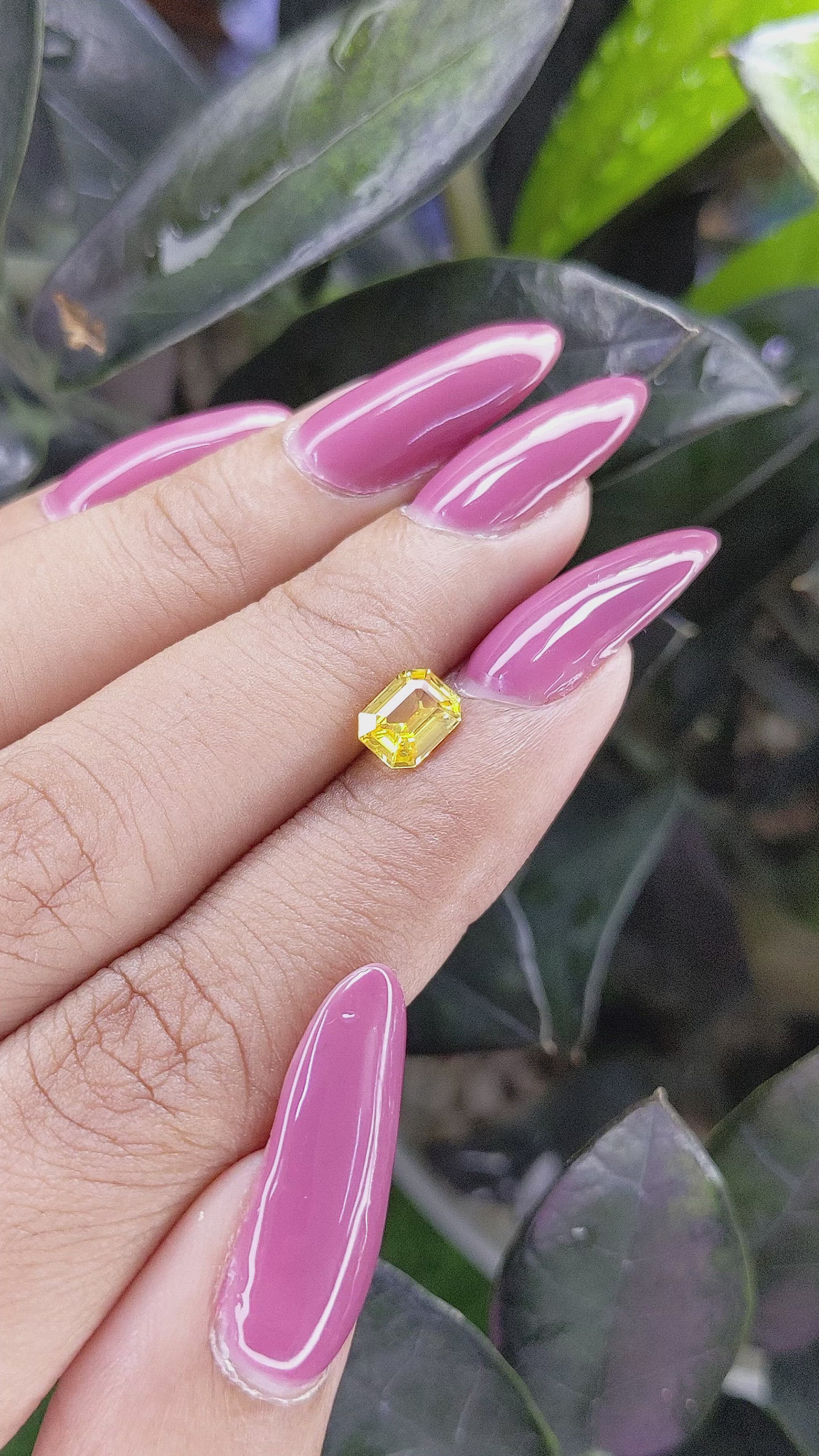 1.05 Ct. Yellow Sapphire from Ceylon (Sri Lanka) Size Video