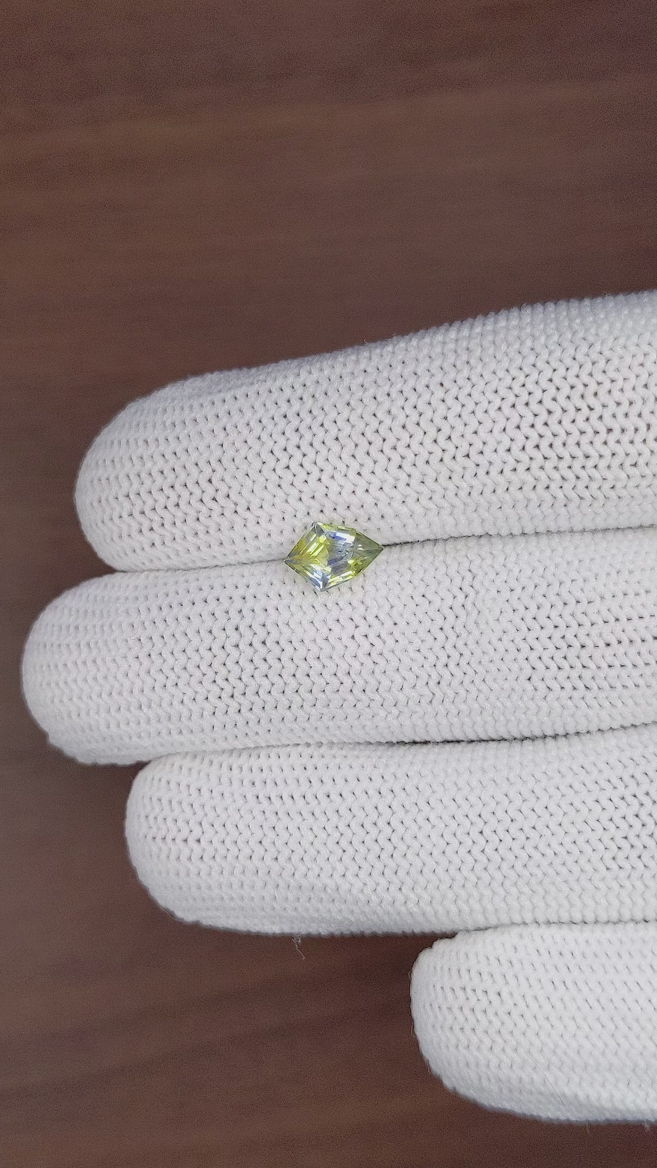 1.15 Ct. Bi Color Sapphire from Africa Size Video