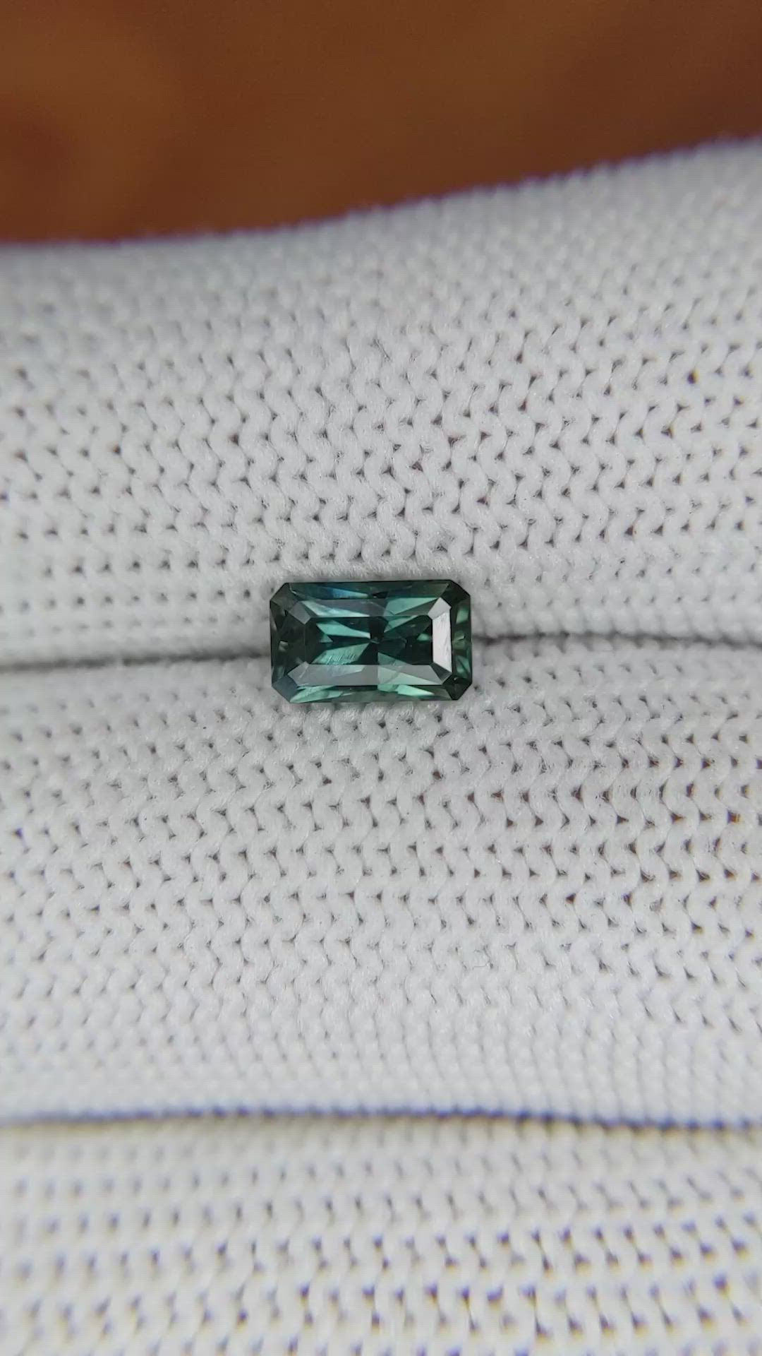 1.05 Ct. Bluish Green Sapphire from Ceylon (Sri Lanka) Size Video