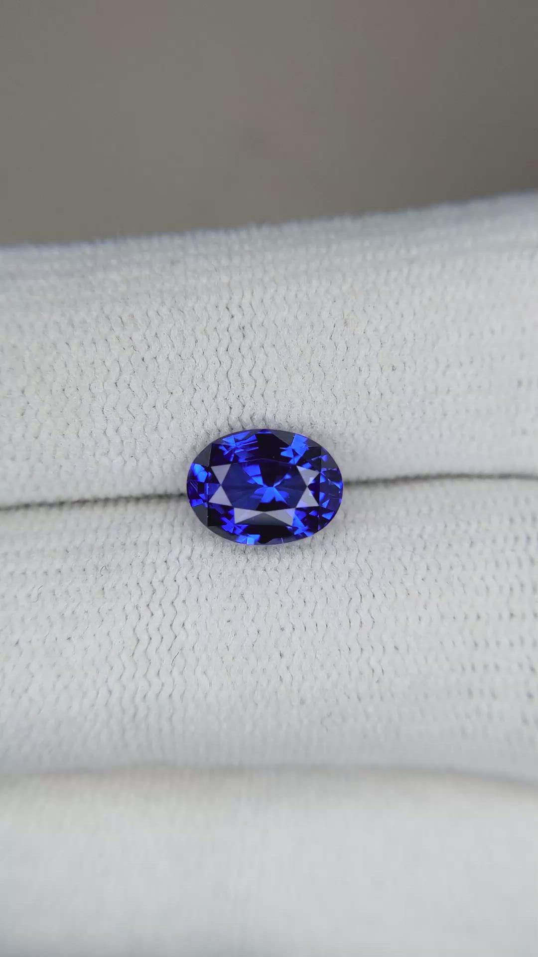 2.08 Ct. Blue Sapphire from Ceylon (Sri Lanka) Size Video