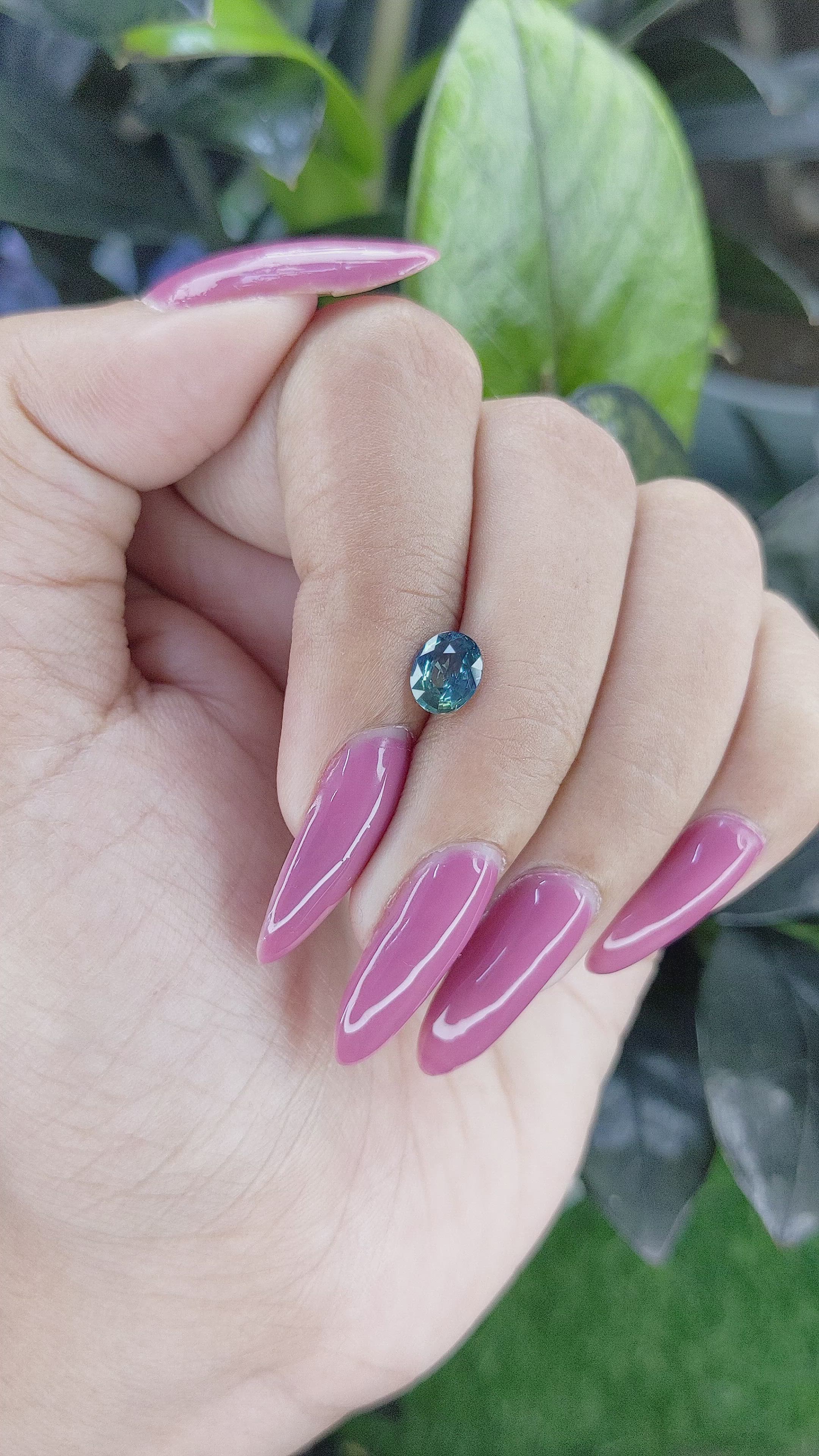 0.95 Ct. Bi Color Sapphire from Madagascar Size Video