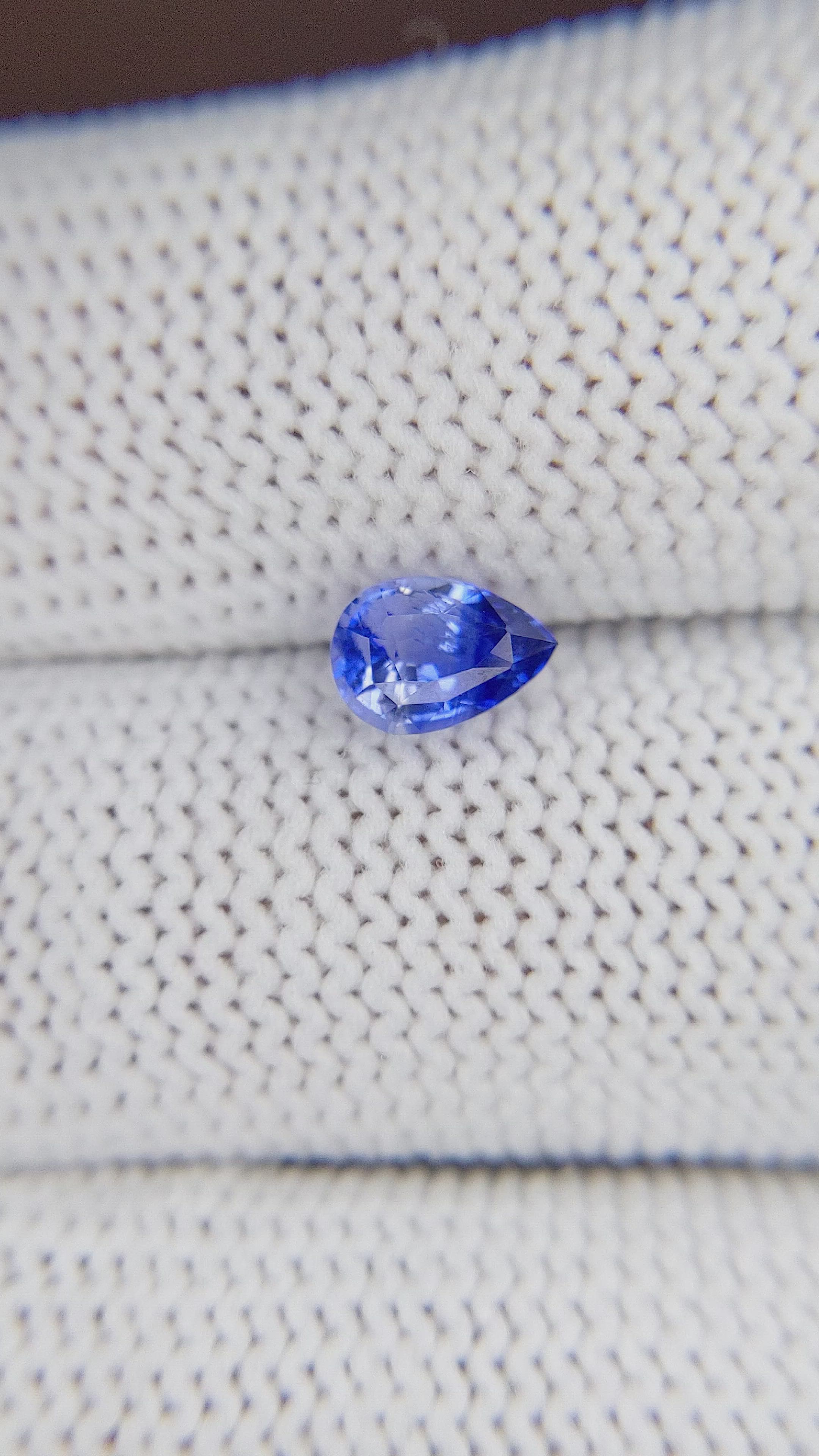 1.00 Ct. Blue Sapphire from Madagascar Size Video