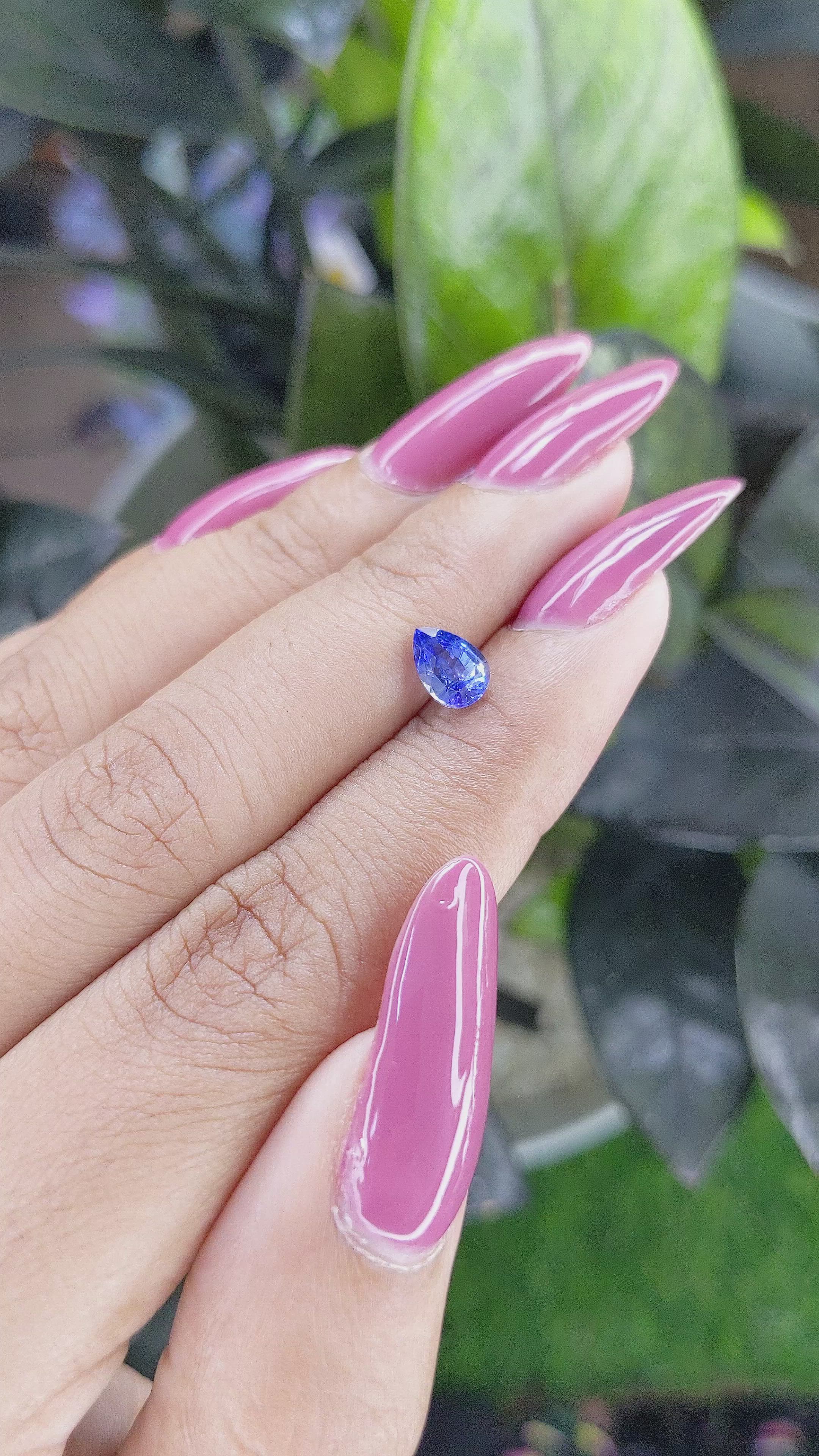 1.00 Ct. Blue Sapphire from Madagascar Size Video