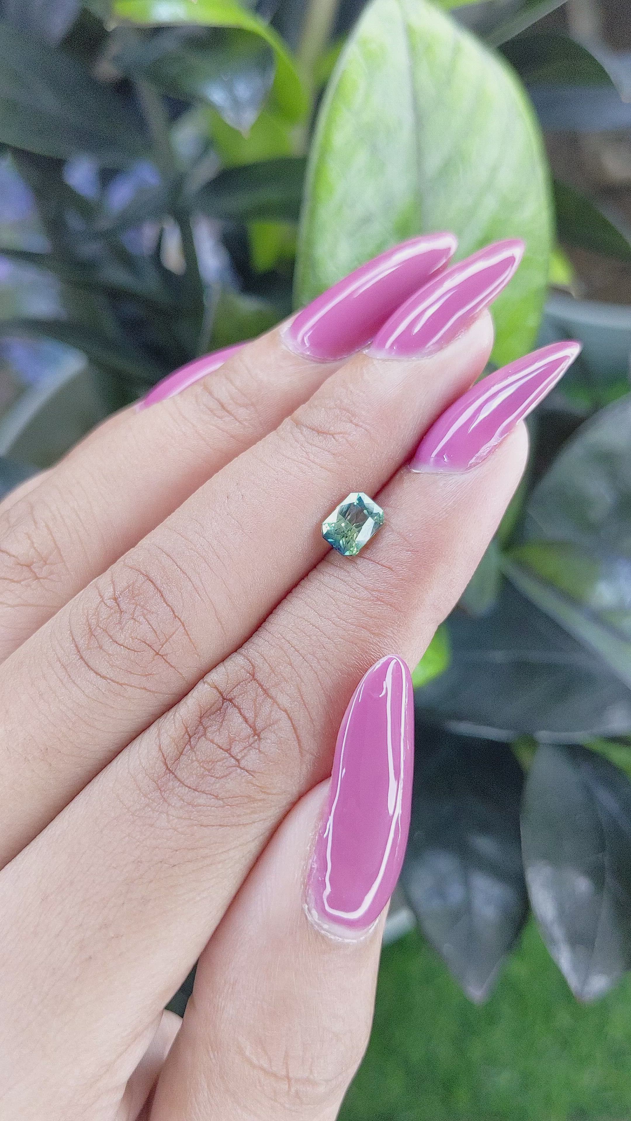 1.00 Ct. Bi Color Sapphire from Madagascar Size Video