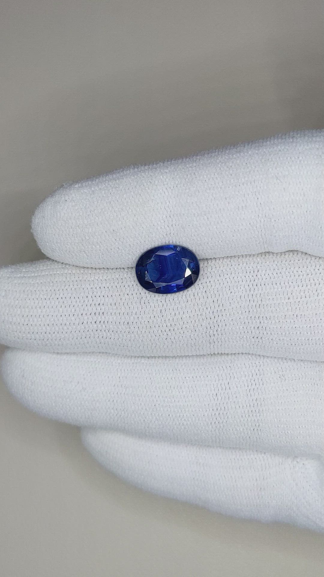 3.20 Ct. Blue Sapphire from Thailand Size Video
