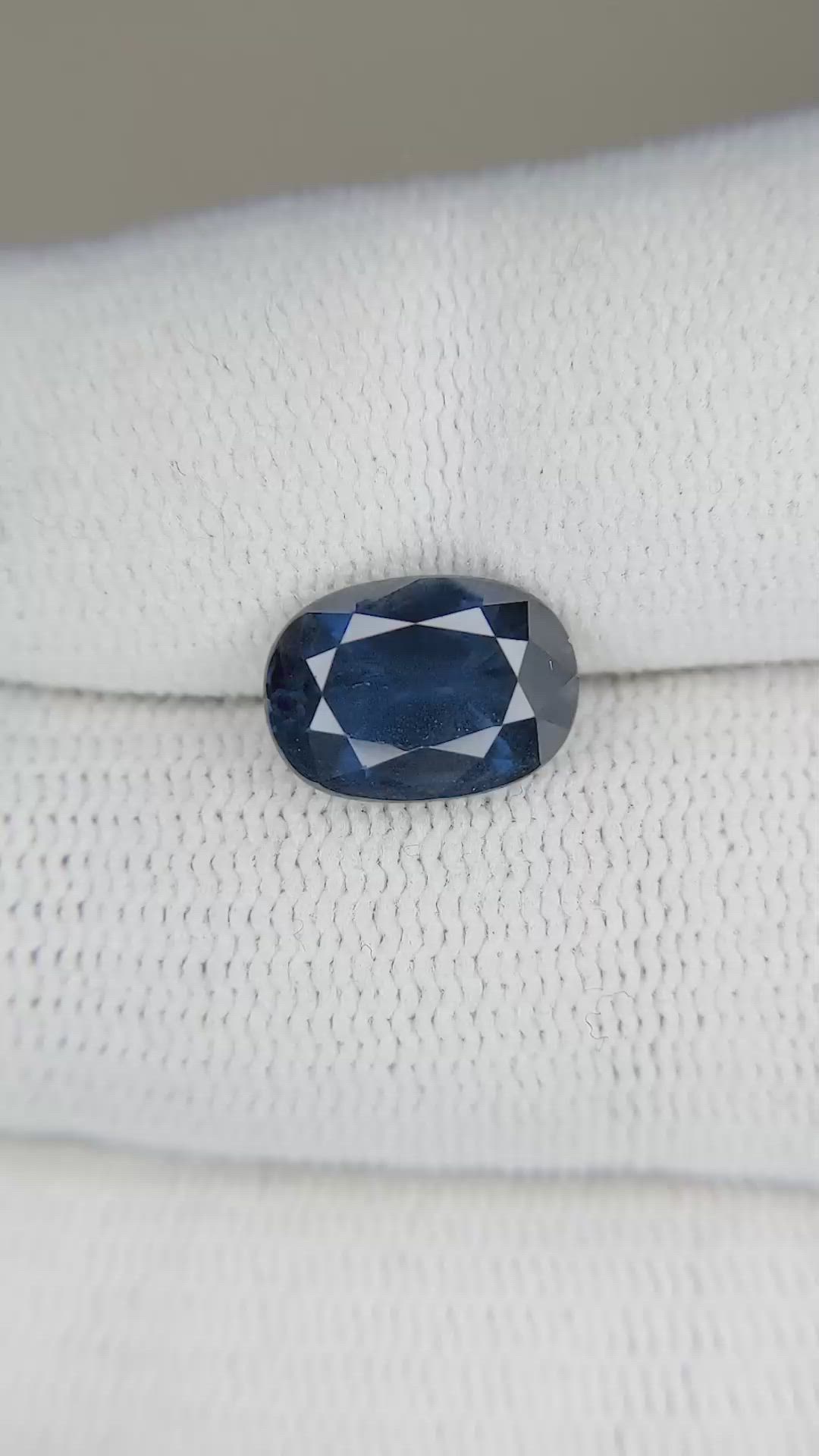 3.65 Ct. Blue Sapphire from Thailand Size Video