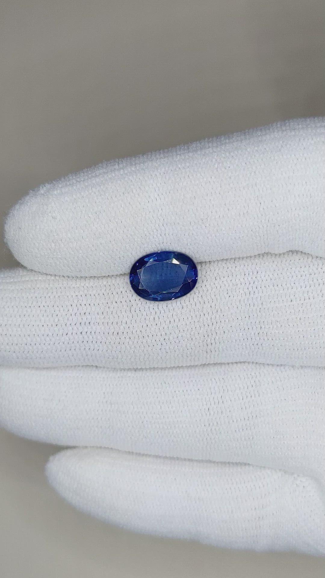 2.78 Ct. Blue Sapphire from Thailand Size Video
