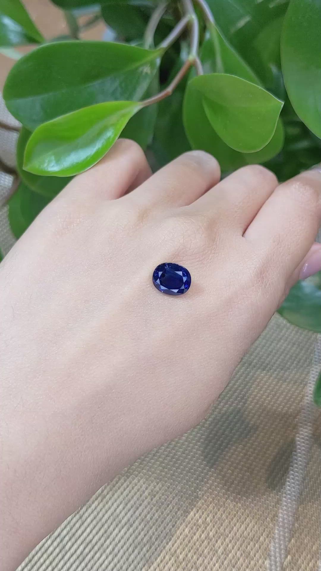 4.09 Ct. Blue Sapphire from Thailand Size Video