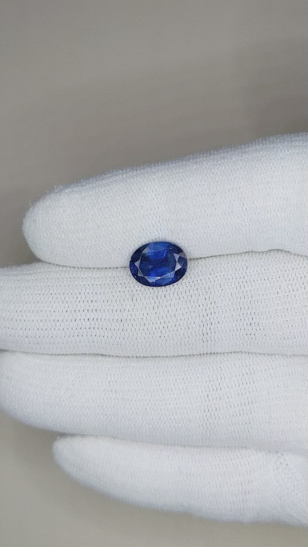 3.33 Ct. Blue Sapphire from Thailand Size Video