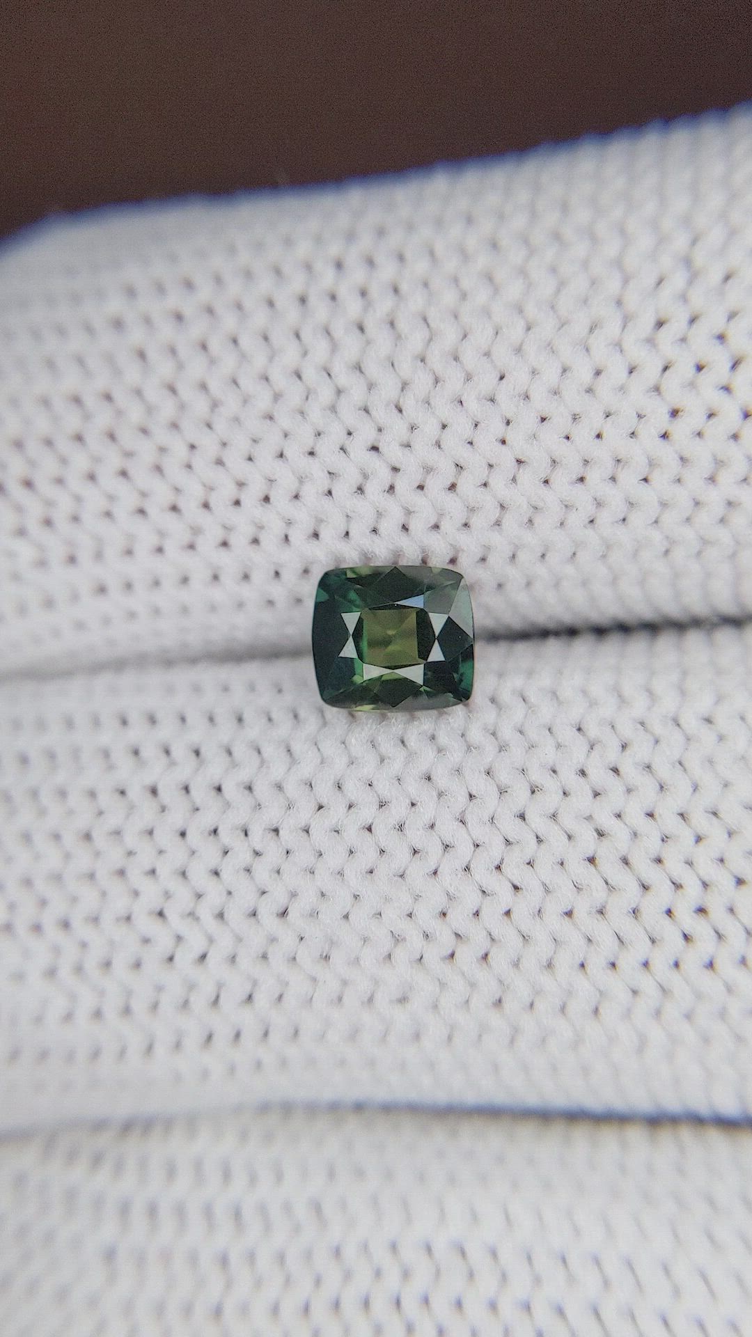 1.00 Ct. Bluish Green Sapphire from Tanzania Size Video