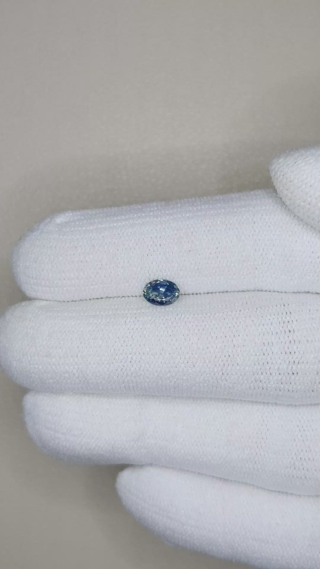 0.40 Ct. Bi Color Sapphire from Madagascar Size Video