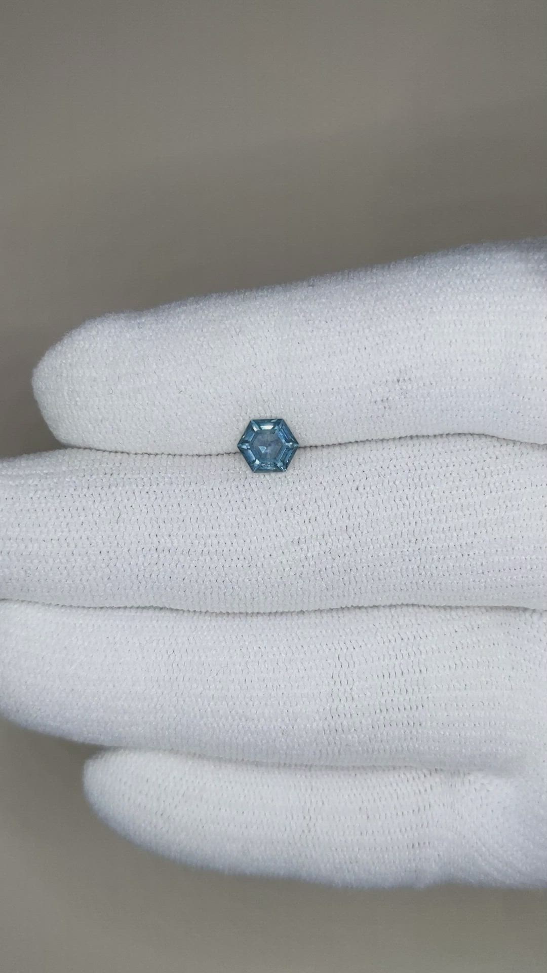 0.86 Ct. Blue Sapphire from Montana Size Video