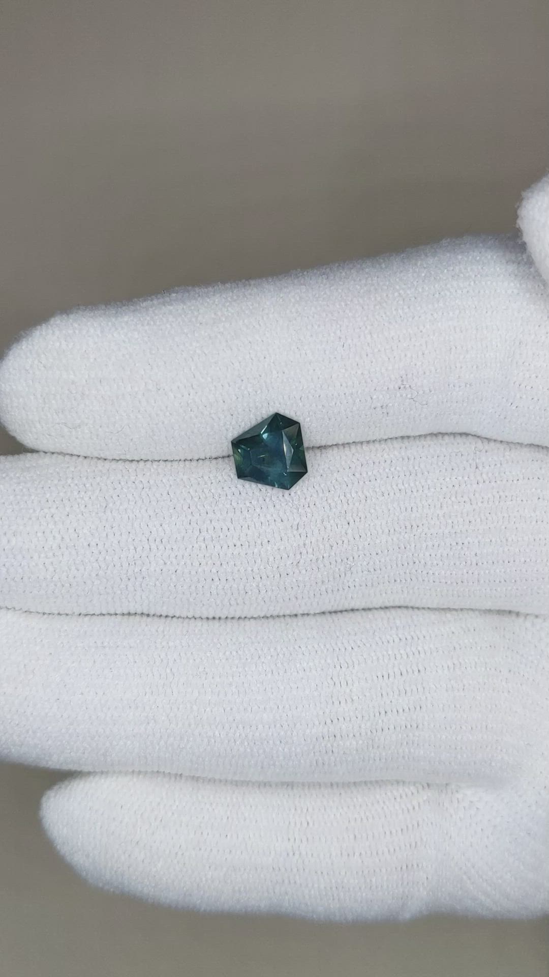 1.41 Ct. Bluish Green Sapphire from Montana Size Video