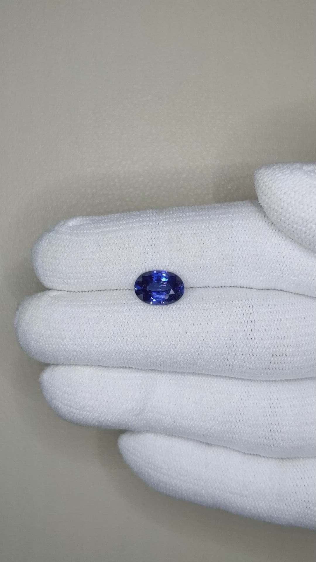 2.06 Ct. Blue Sapphire from Ceylon (Sri Lanka) Size Video