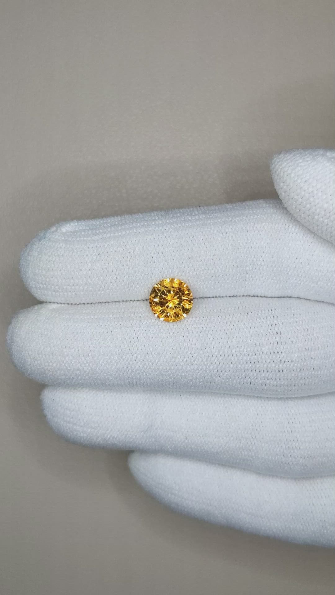 1.62 Ct. Yellow Sapphire from Ceylon (Sri Lanka) Size Video